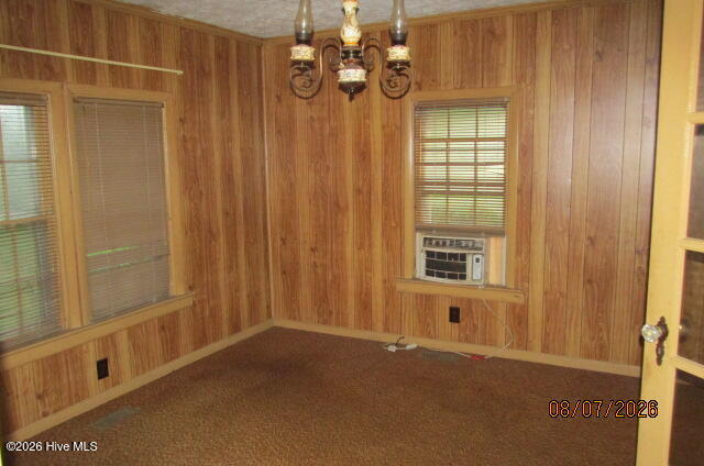 17 Dot Avenue Property Photo 11