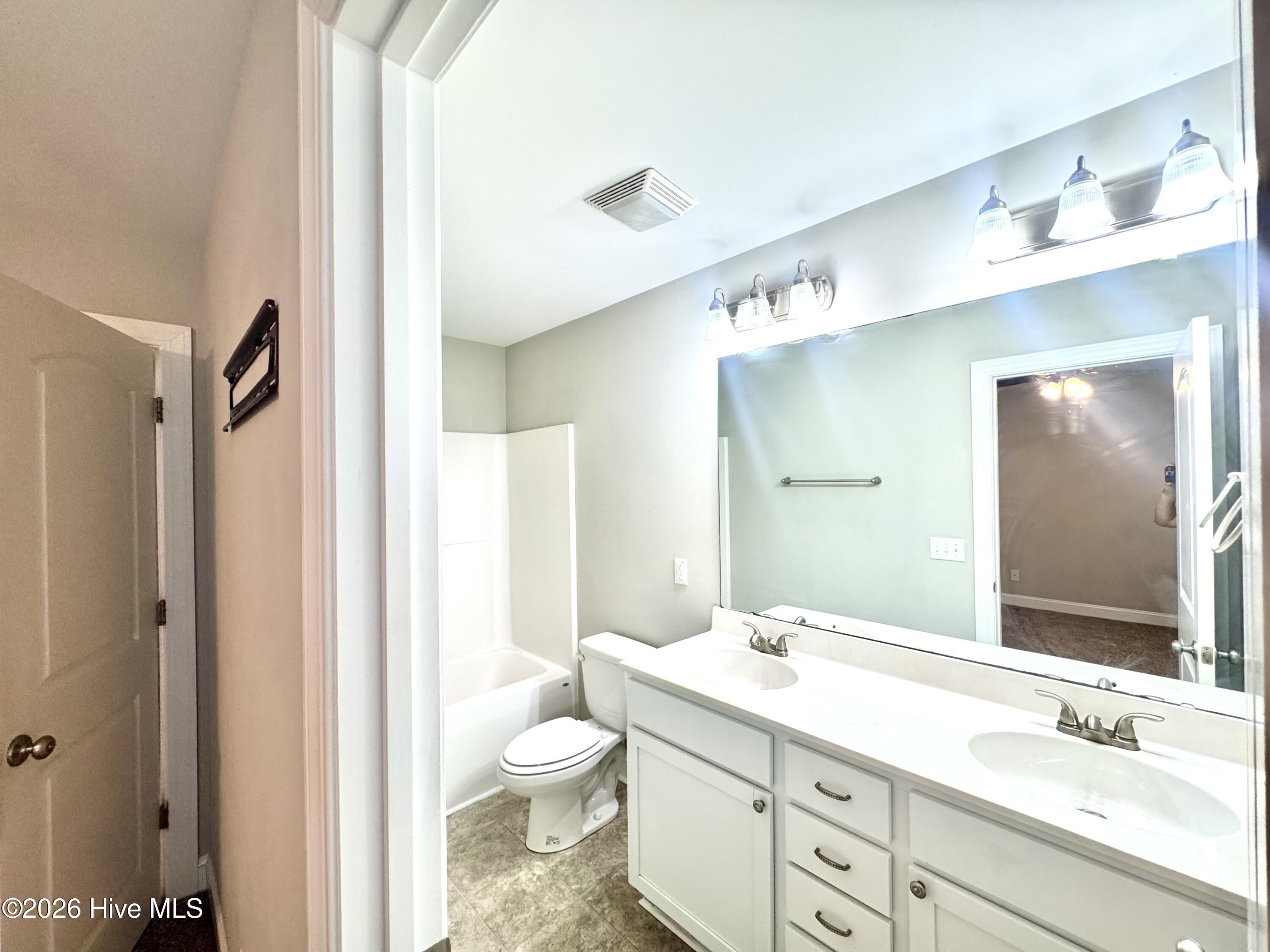 2320 Chavis Drive A Property Photo 13