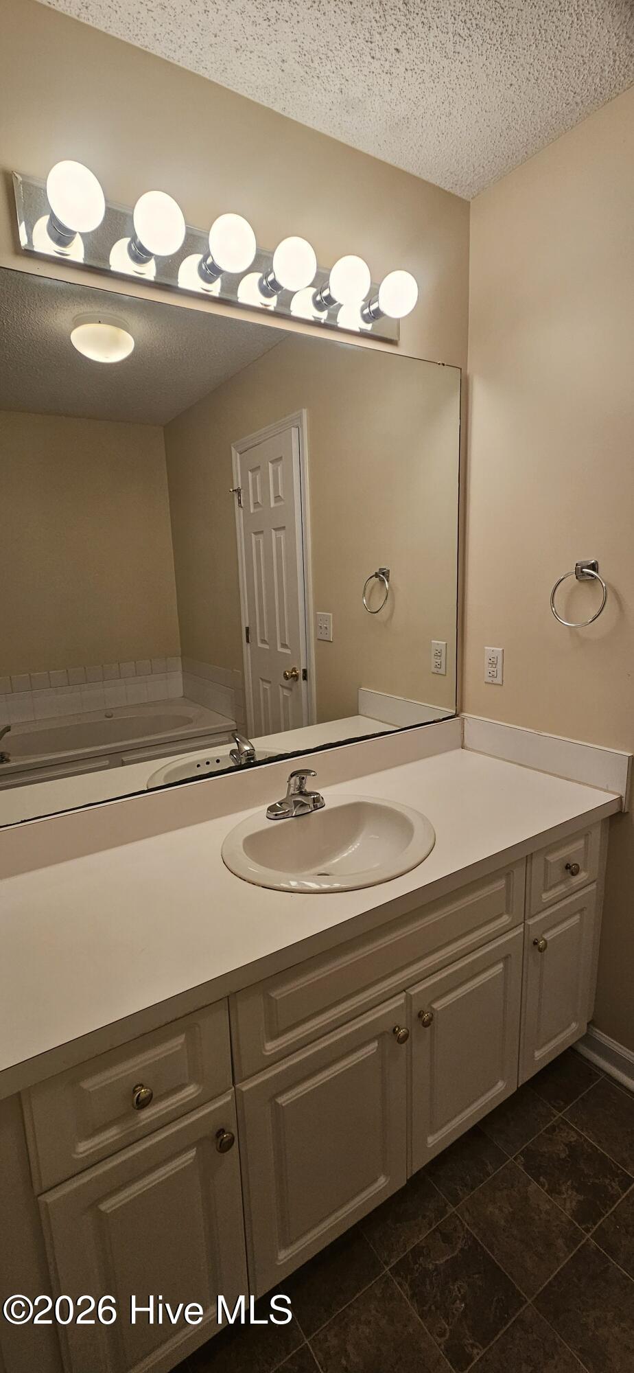 719 Melba Court C Property Photo 19