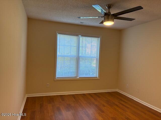 719 Melba Court C Property Photo 25