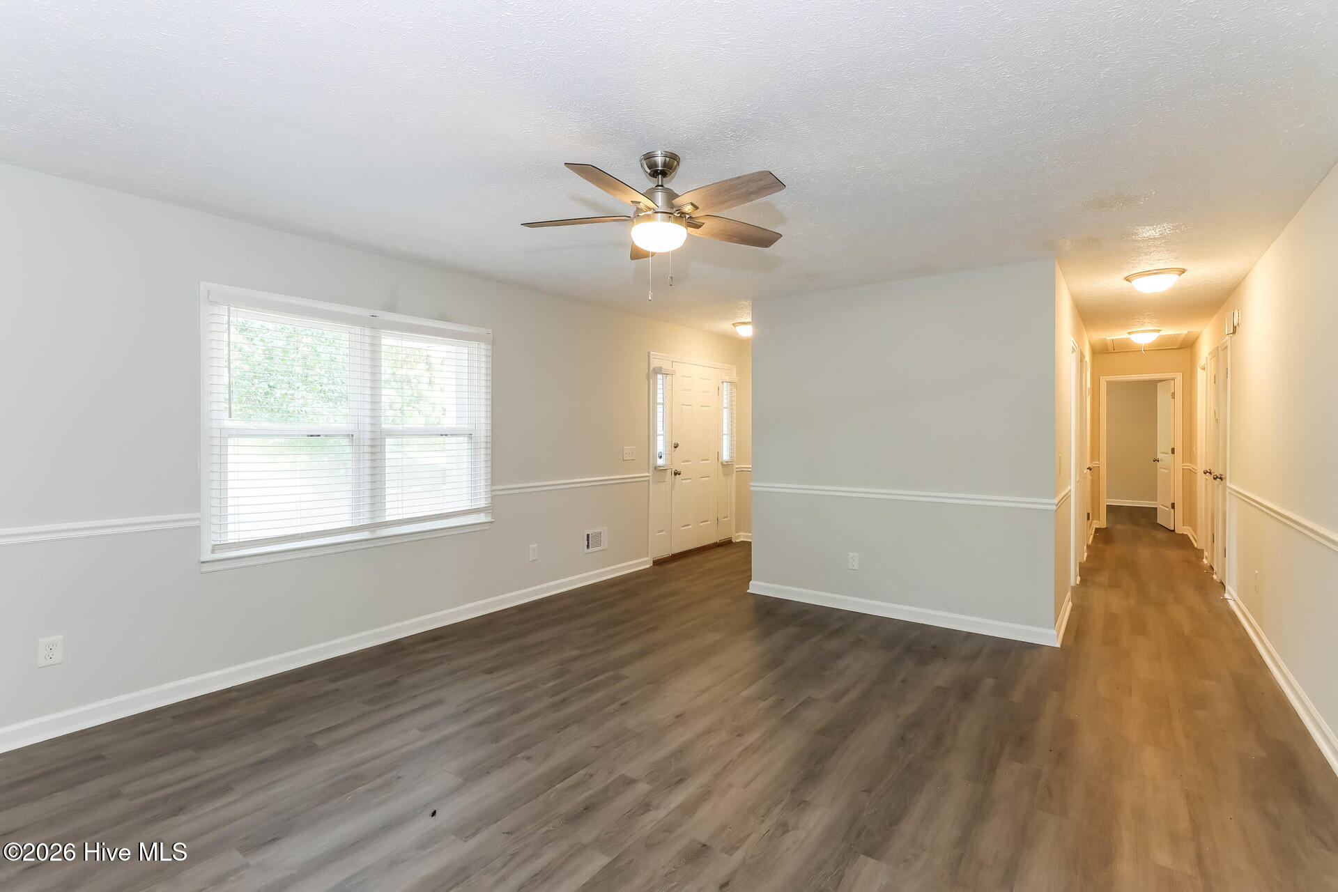 681 Henry Street Property Photo 10