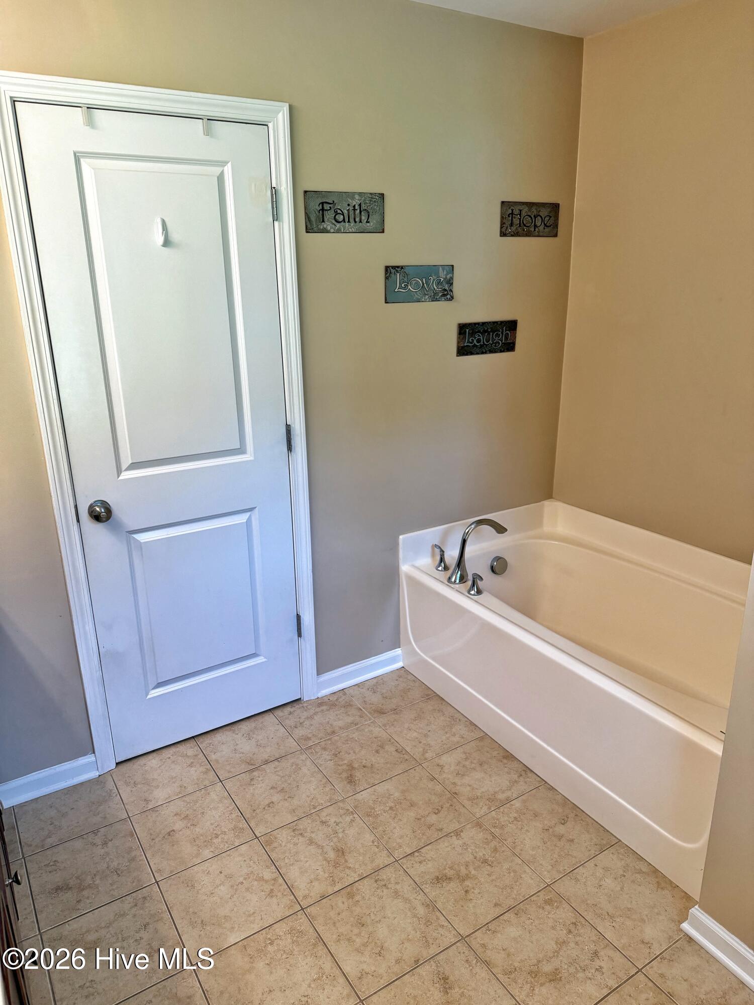 165 Backfield Place Property Photo 32
