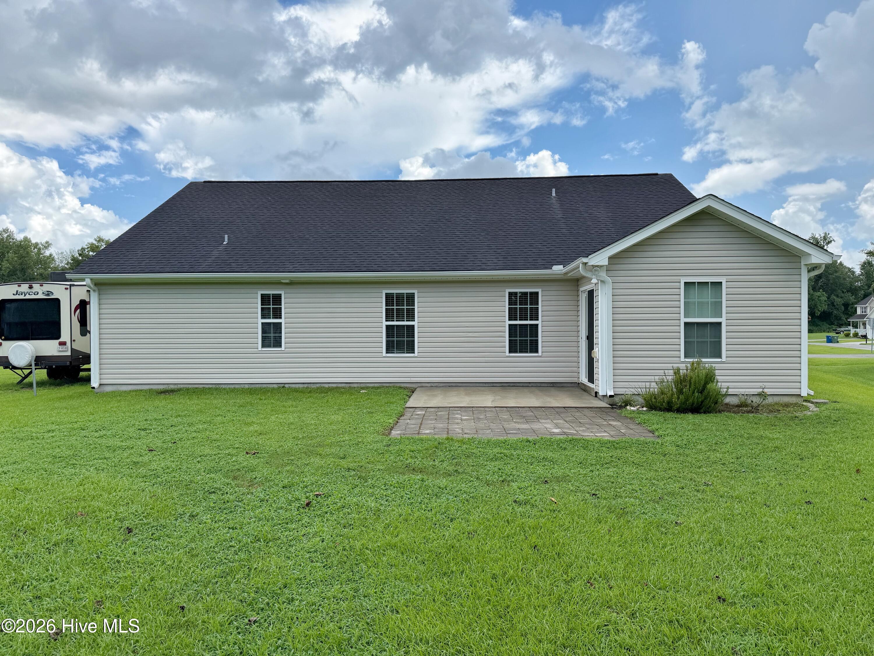 165 Backfield Place Property Photo 36