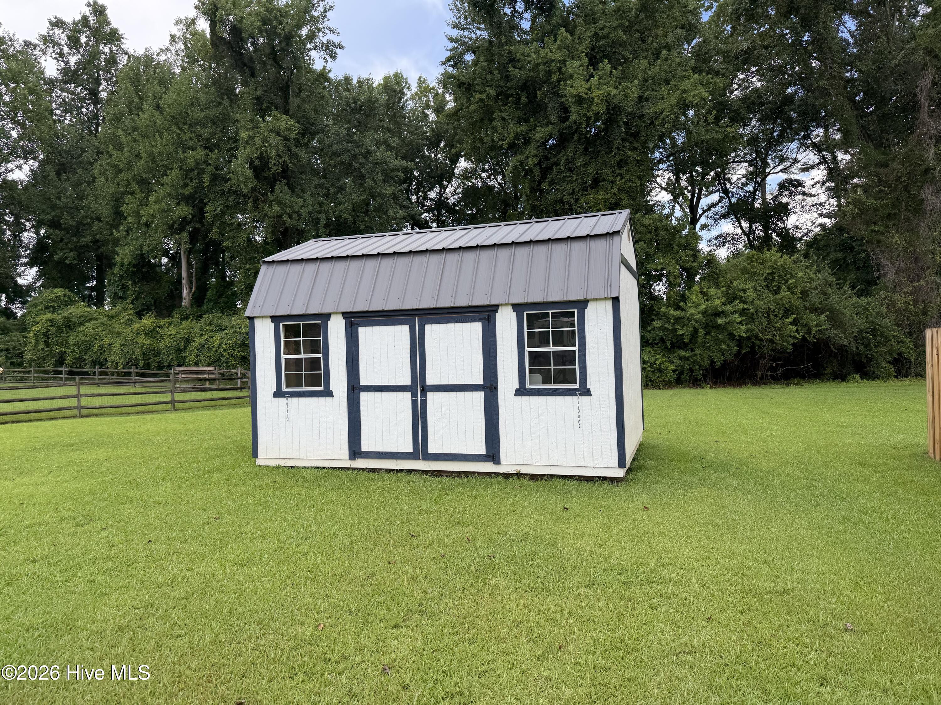 165 Backfield Place Property Photo 40