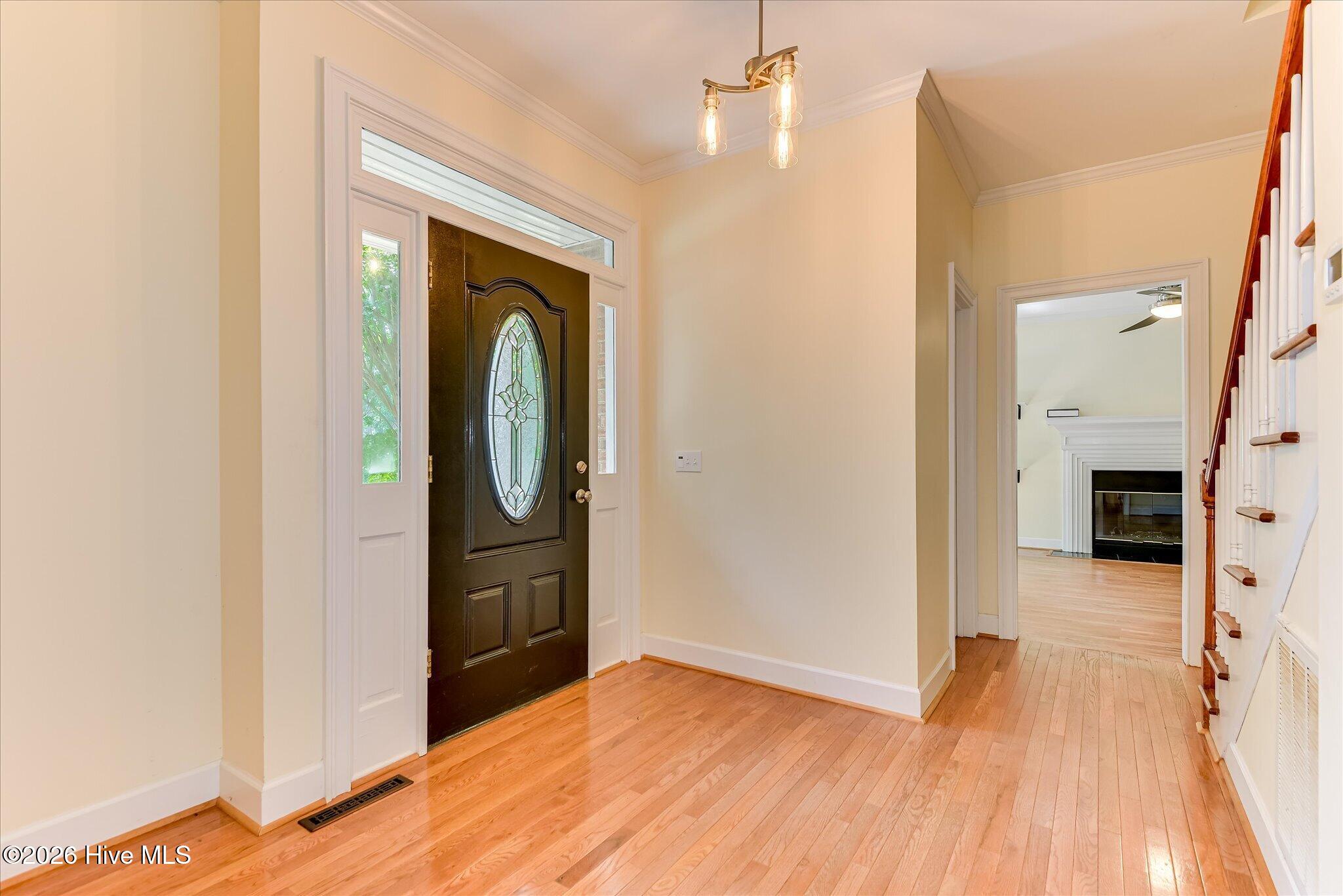 275 Springwood Drive Property Photo 4