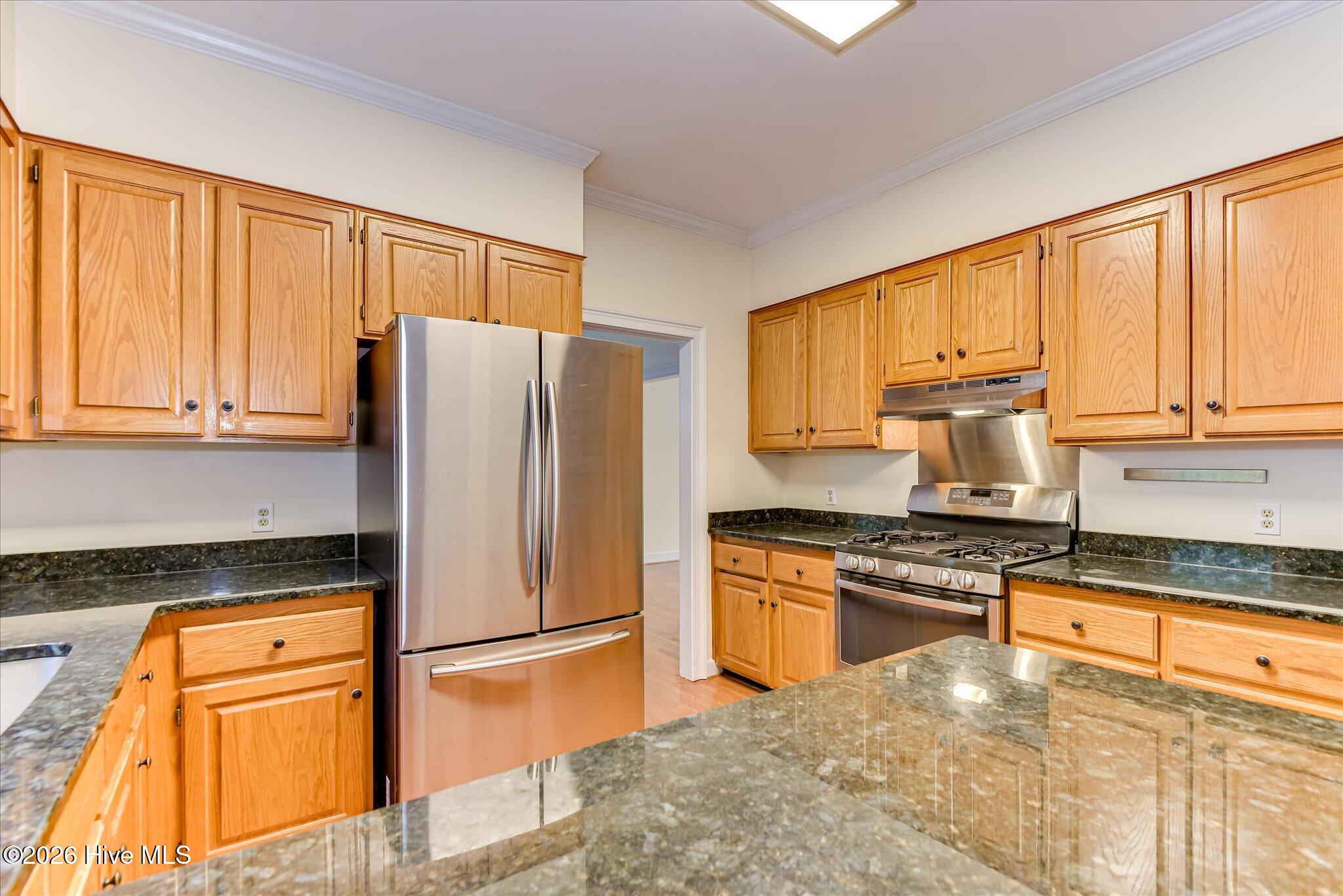 275 Springwood Drive Property Photo 16