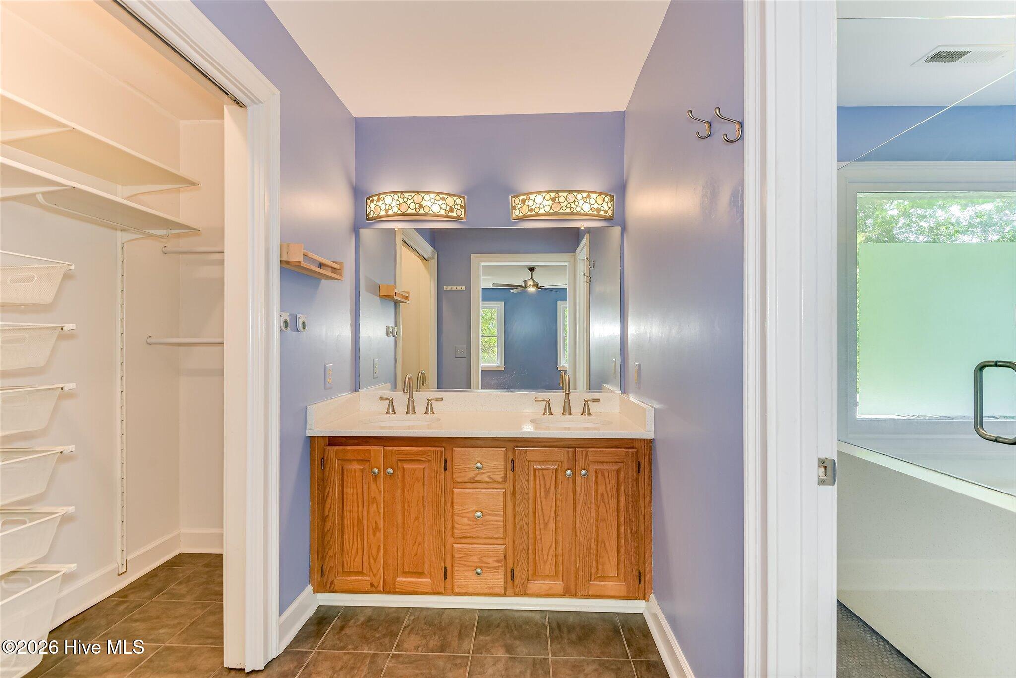275 Springwood Drive Property Photo 32