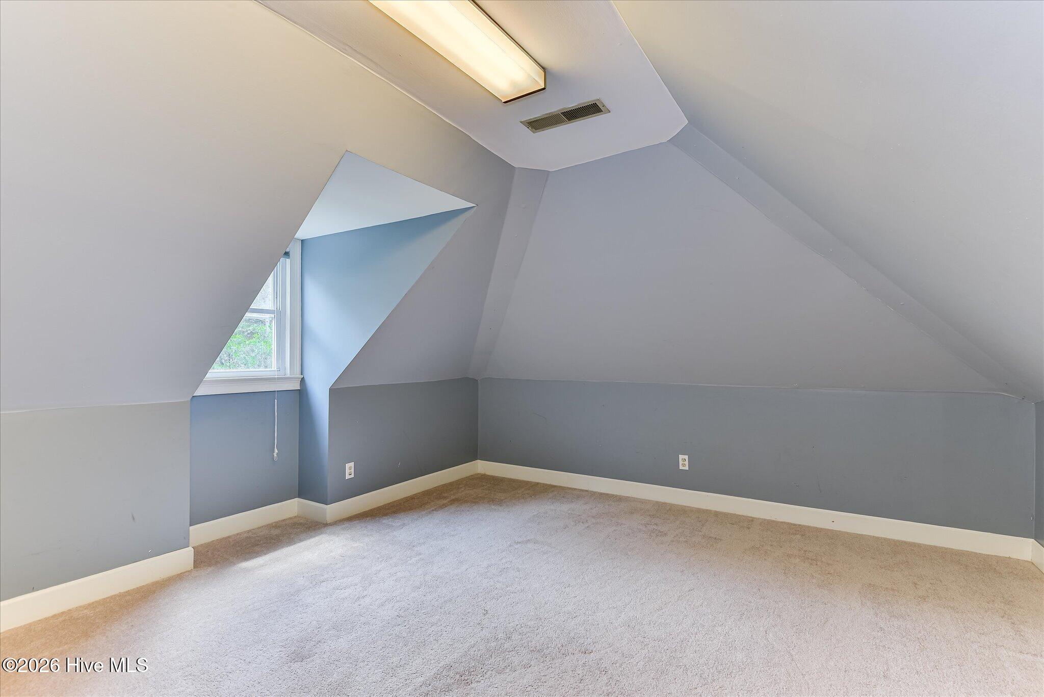 275 Springwood Drive Property Photo 43