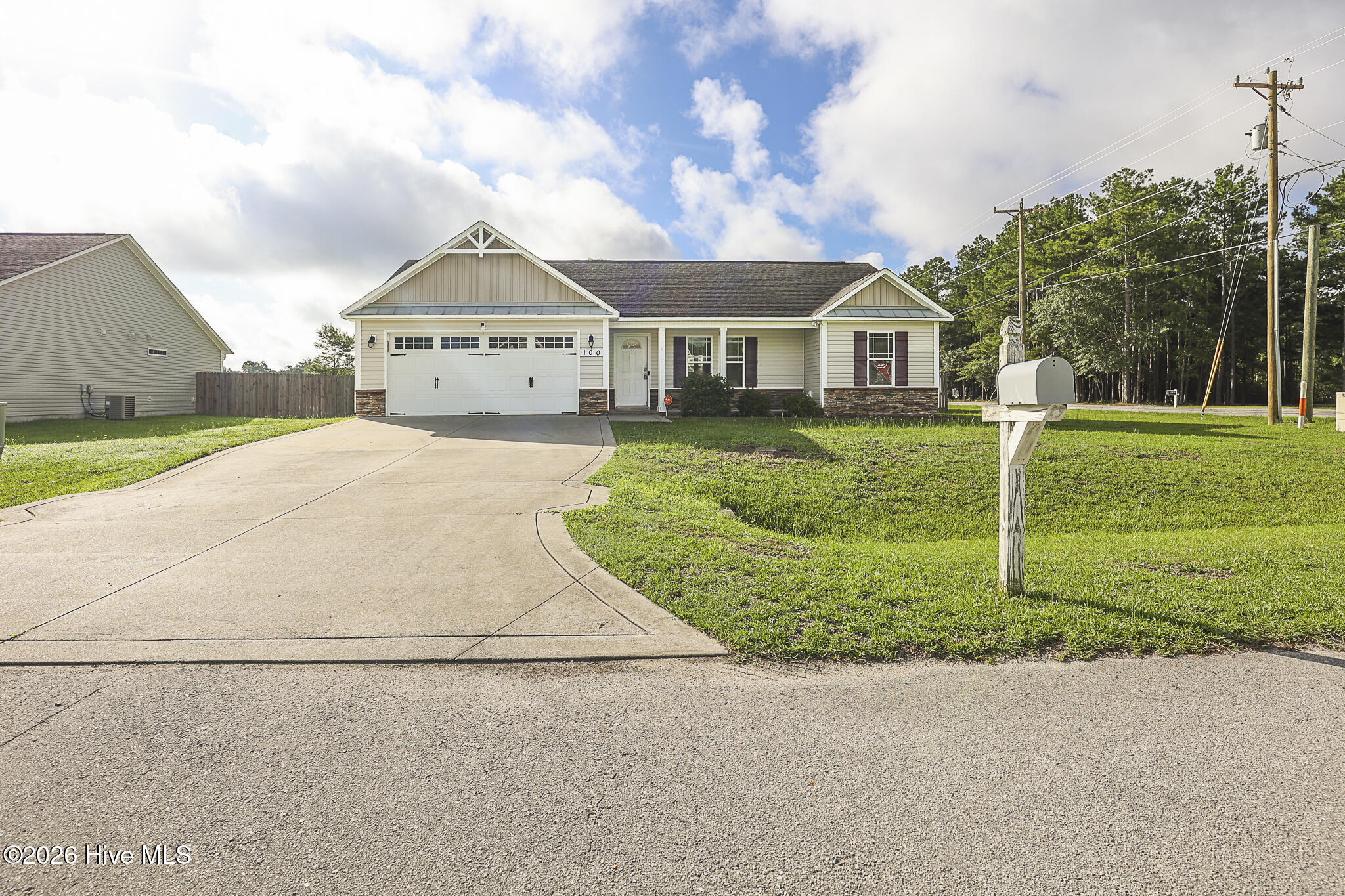 100 Gobblers Way Property Photo 1