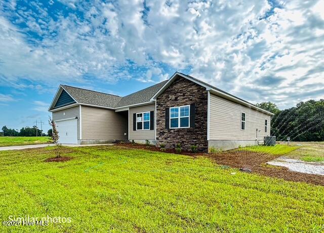 303 Wrenview Court Property Photo 4