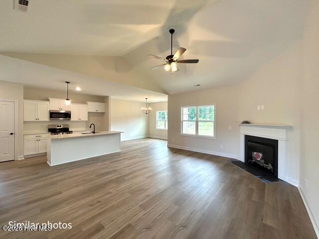 303 Wrenview Court Property Photo 6