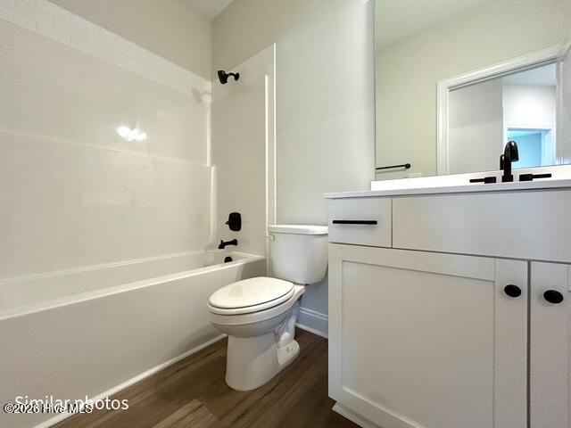 303 Wrenview Court Property Photo 23