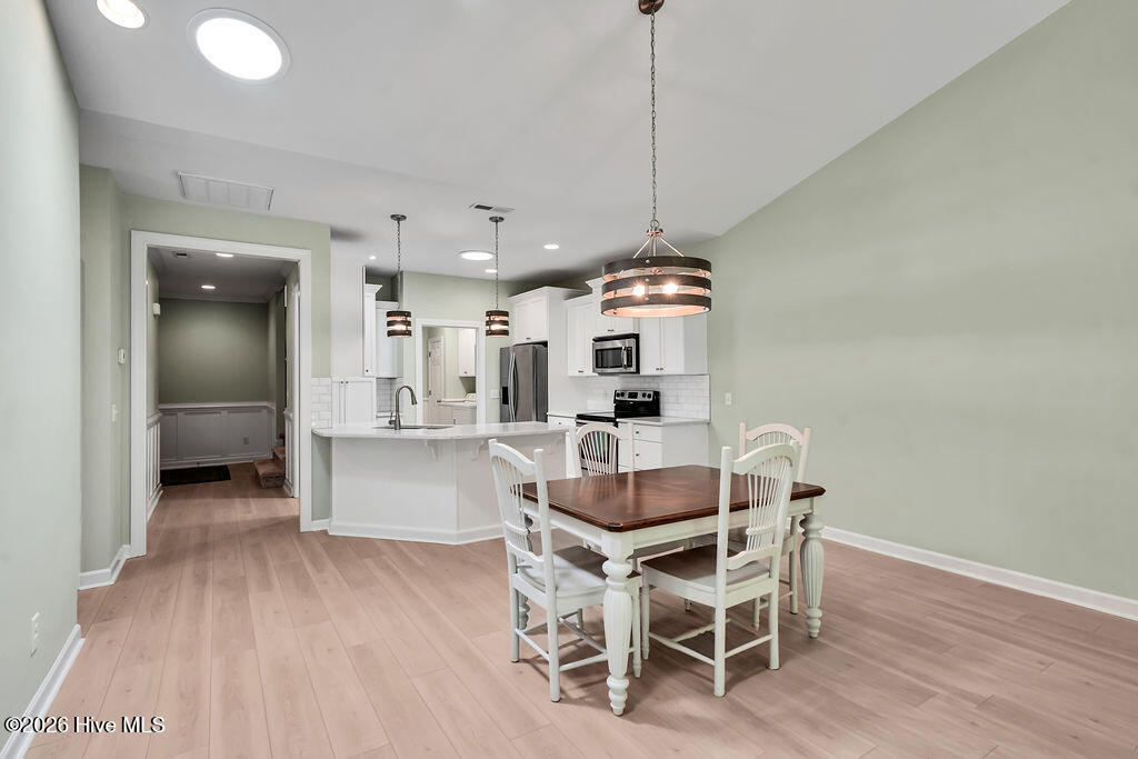 1175 Greensview Circle Property Photo 11