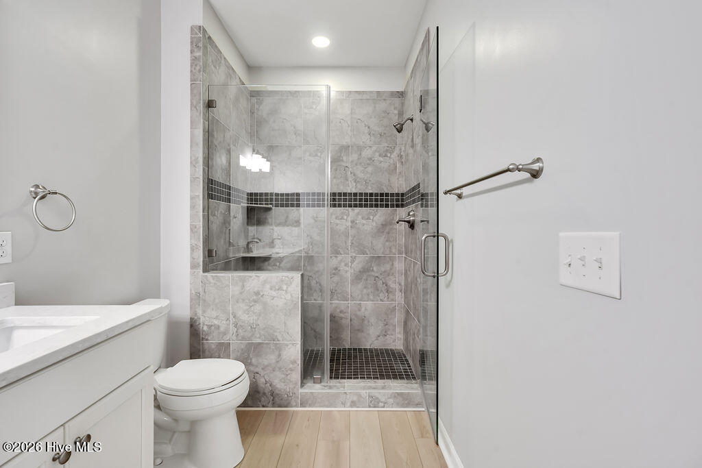 1175 Greensview Circle Property Photo 22