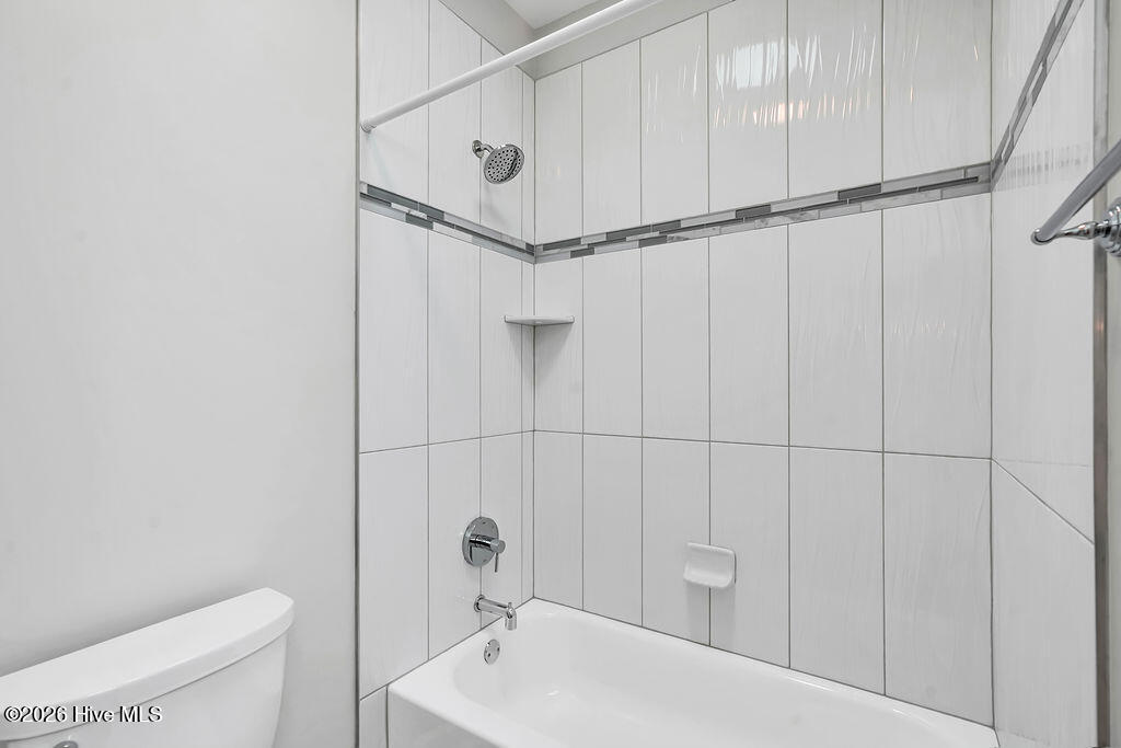 1175 Greensview Circle Property Photo 28