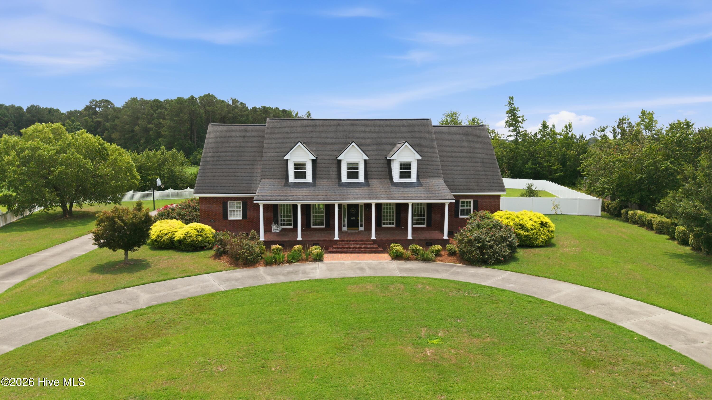 2239 Autumn Drive Property Photo 4