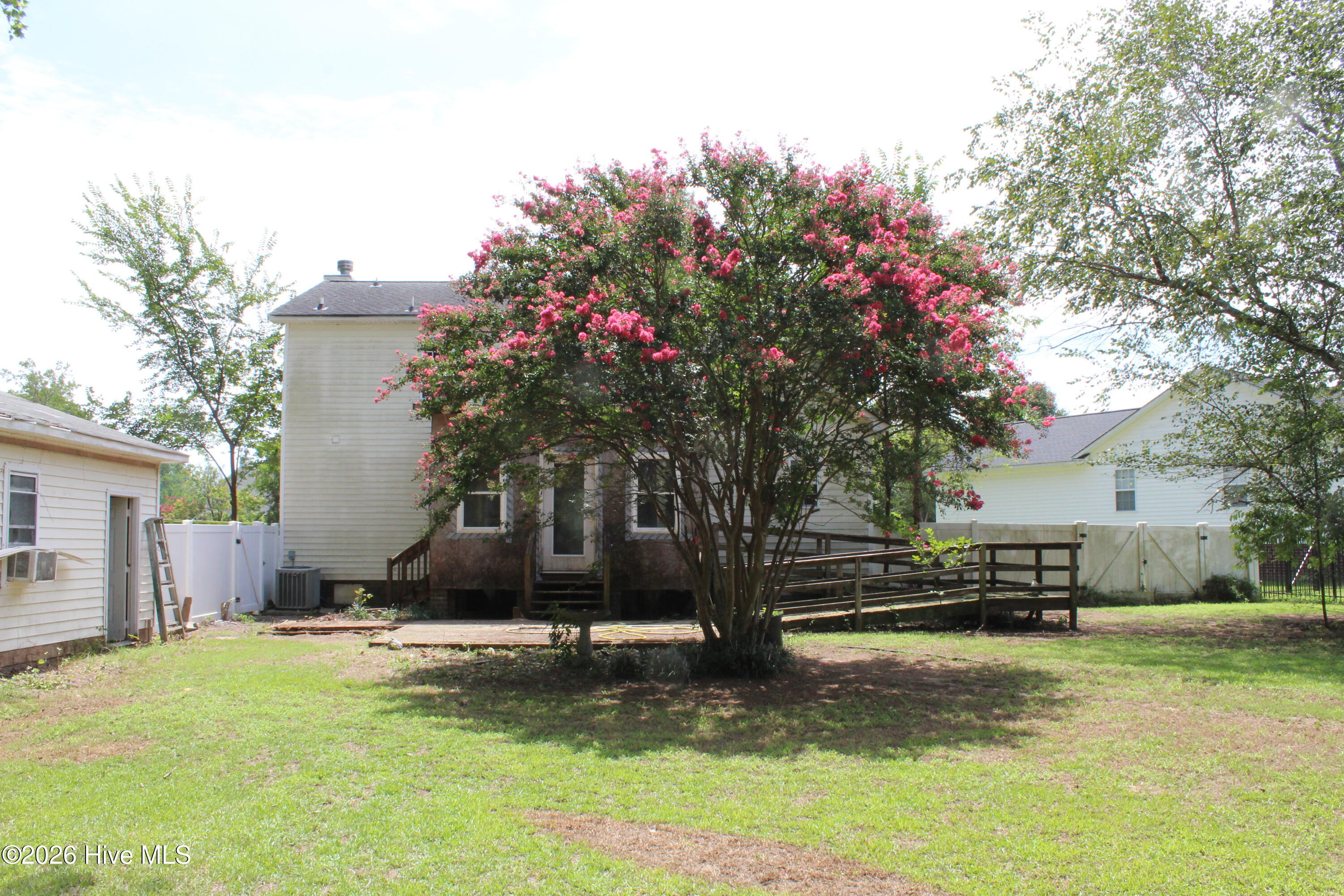 803 Brickyard Court Property Photo 14