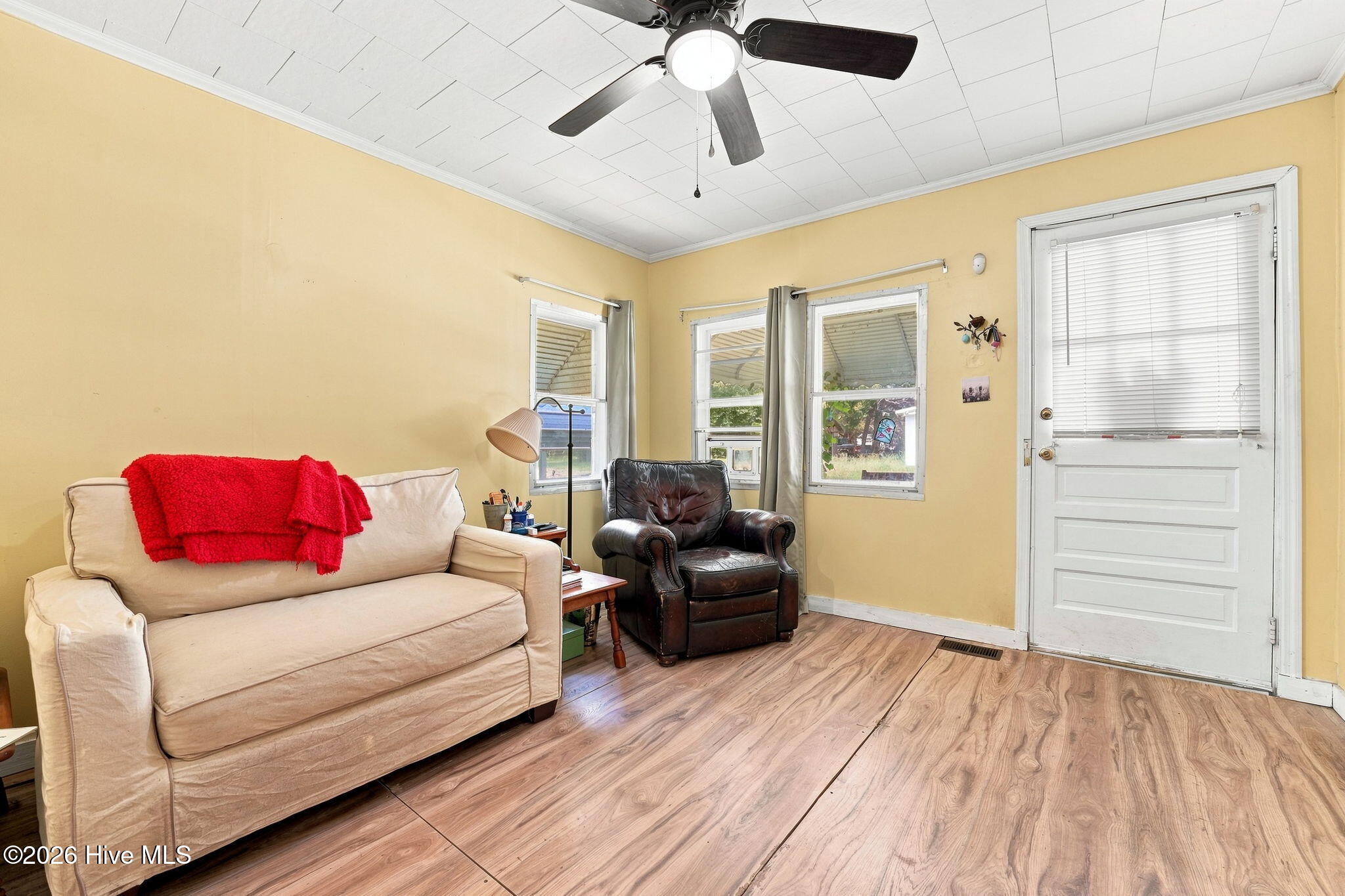 23780 Cotton Street Property Photo 11