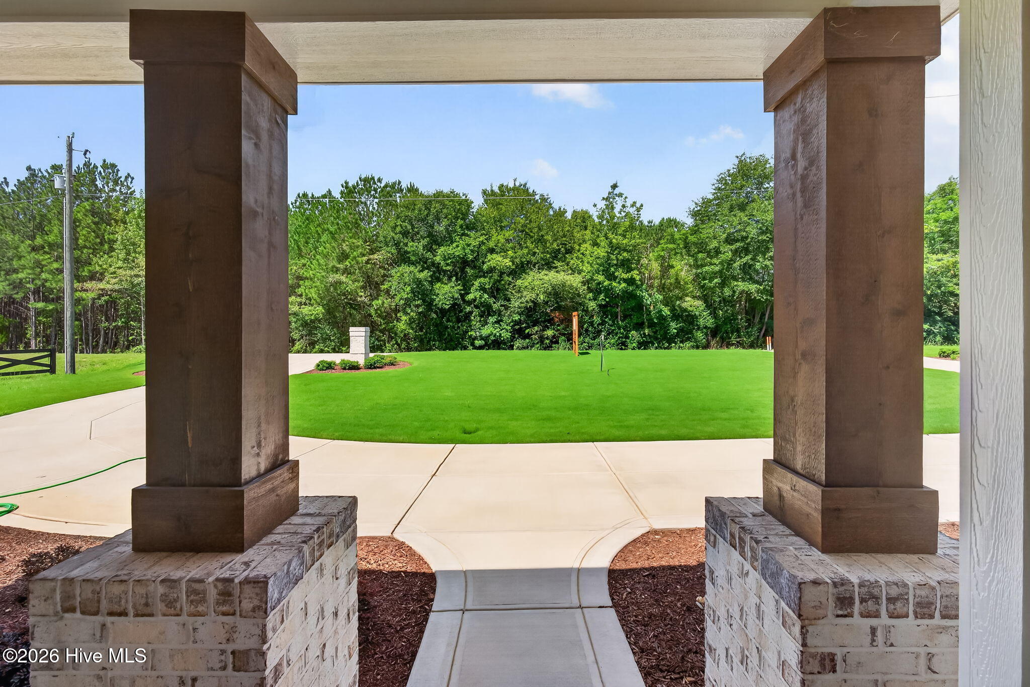 61 Griffin Road Property Photo 10