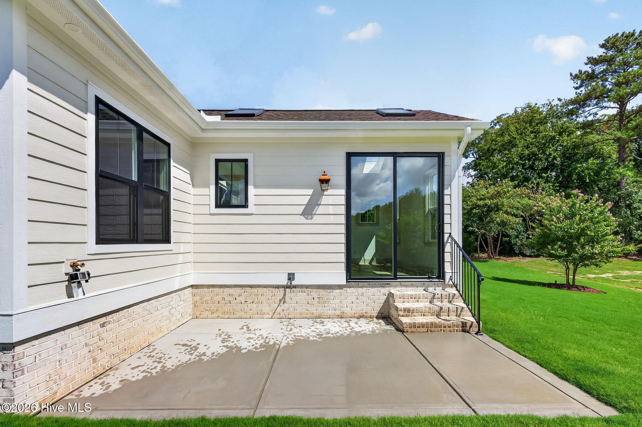 61 Griffin Road Property Photo 47