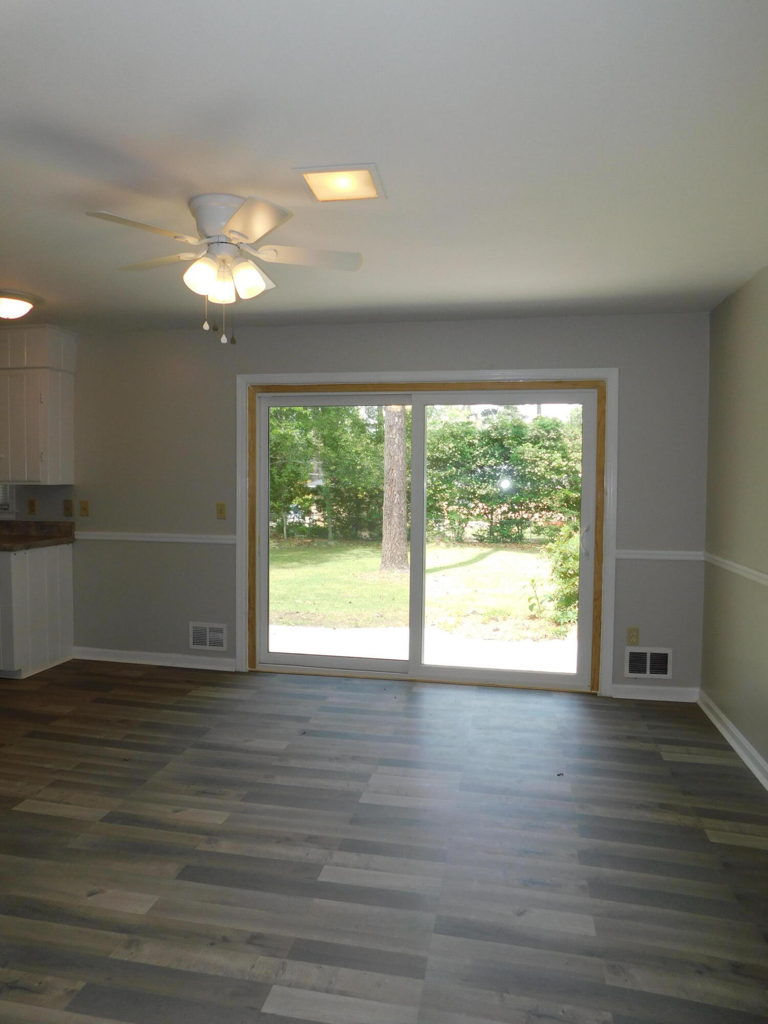 2921 Stratford Drive Property Photo 6