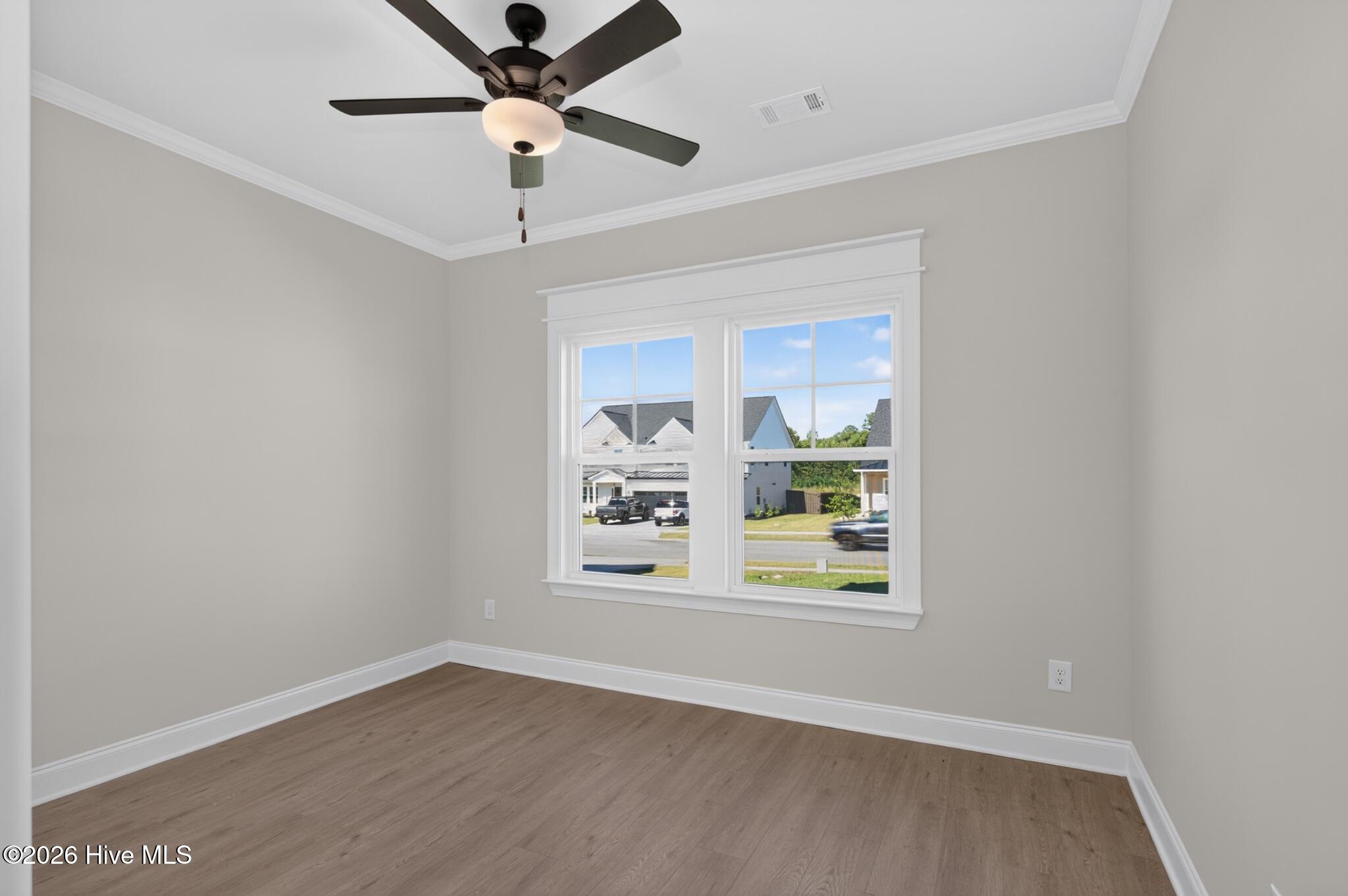 458 Woodlawn Street Property Photo 20