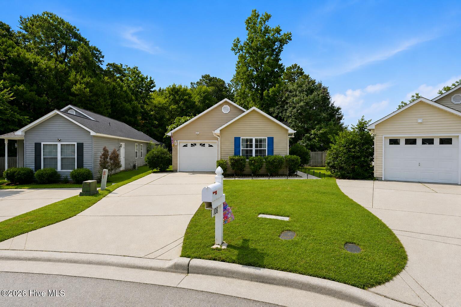 108 Gladiola Drive Property Photo 1