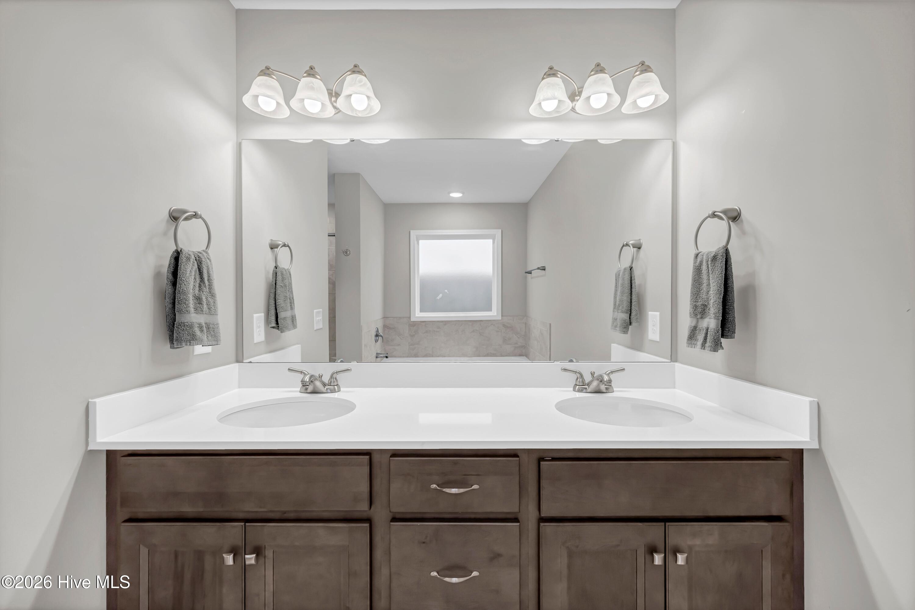 6009 Duxbury Court Property Photo 14