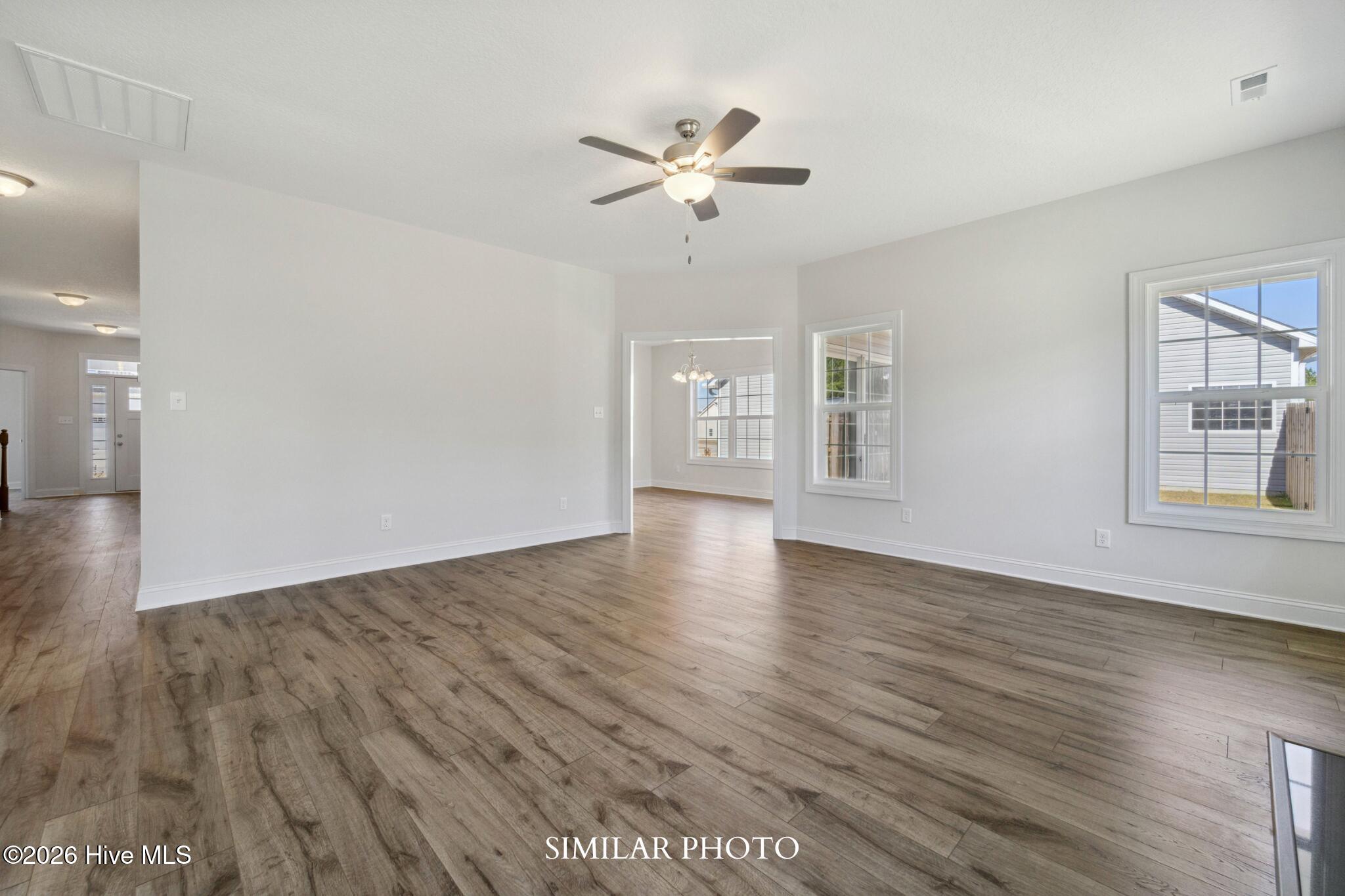 617 Blue Falcon Court Property Photo 15