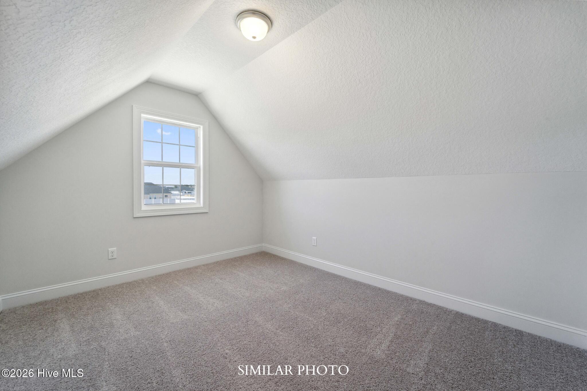 617 Blue Falcon Court Property Photo 29