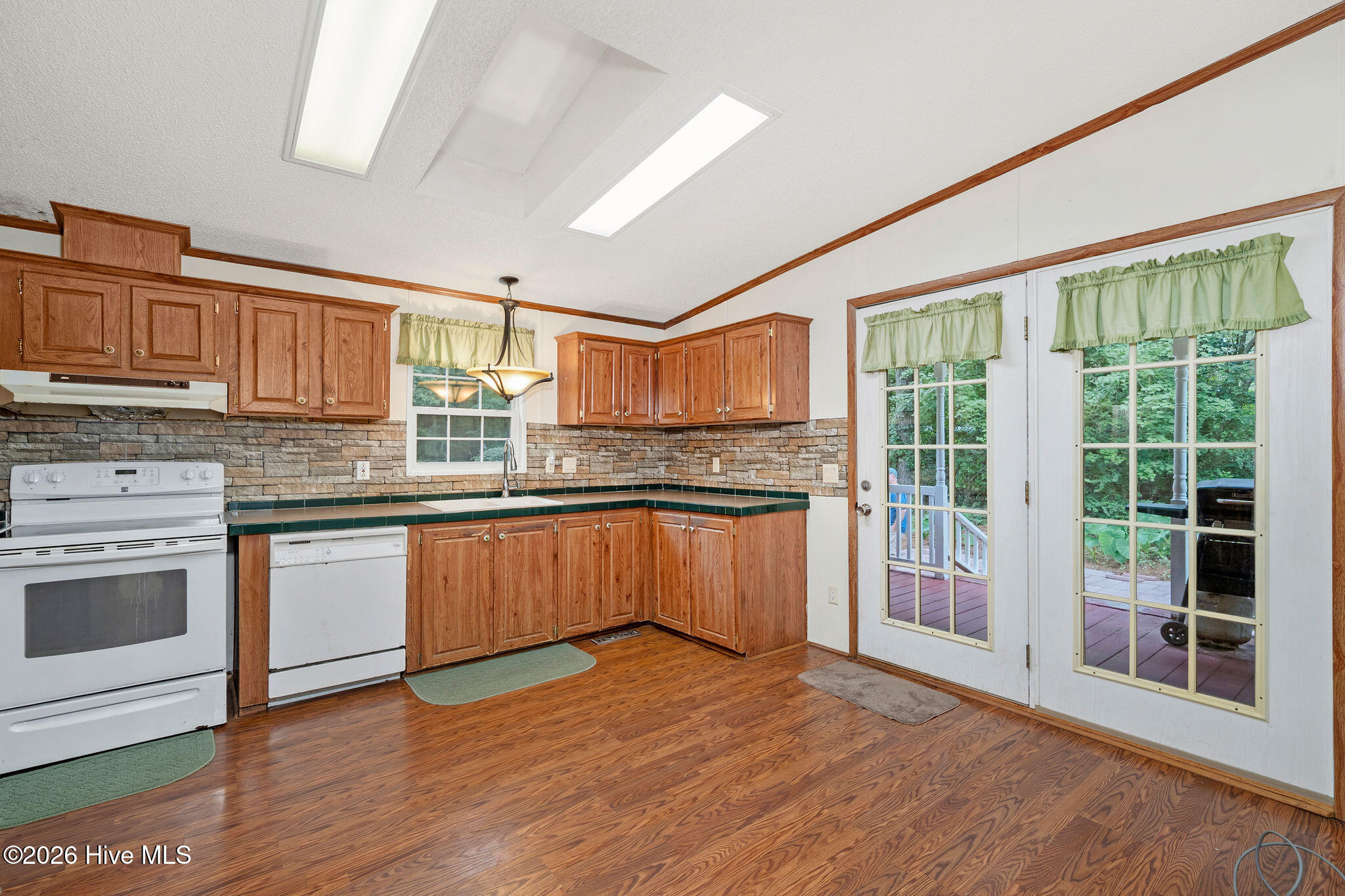 170 Hall Herring Lane Property Photo 15