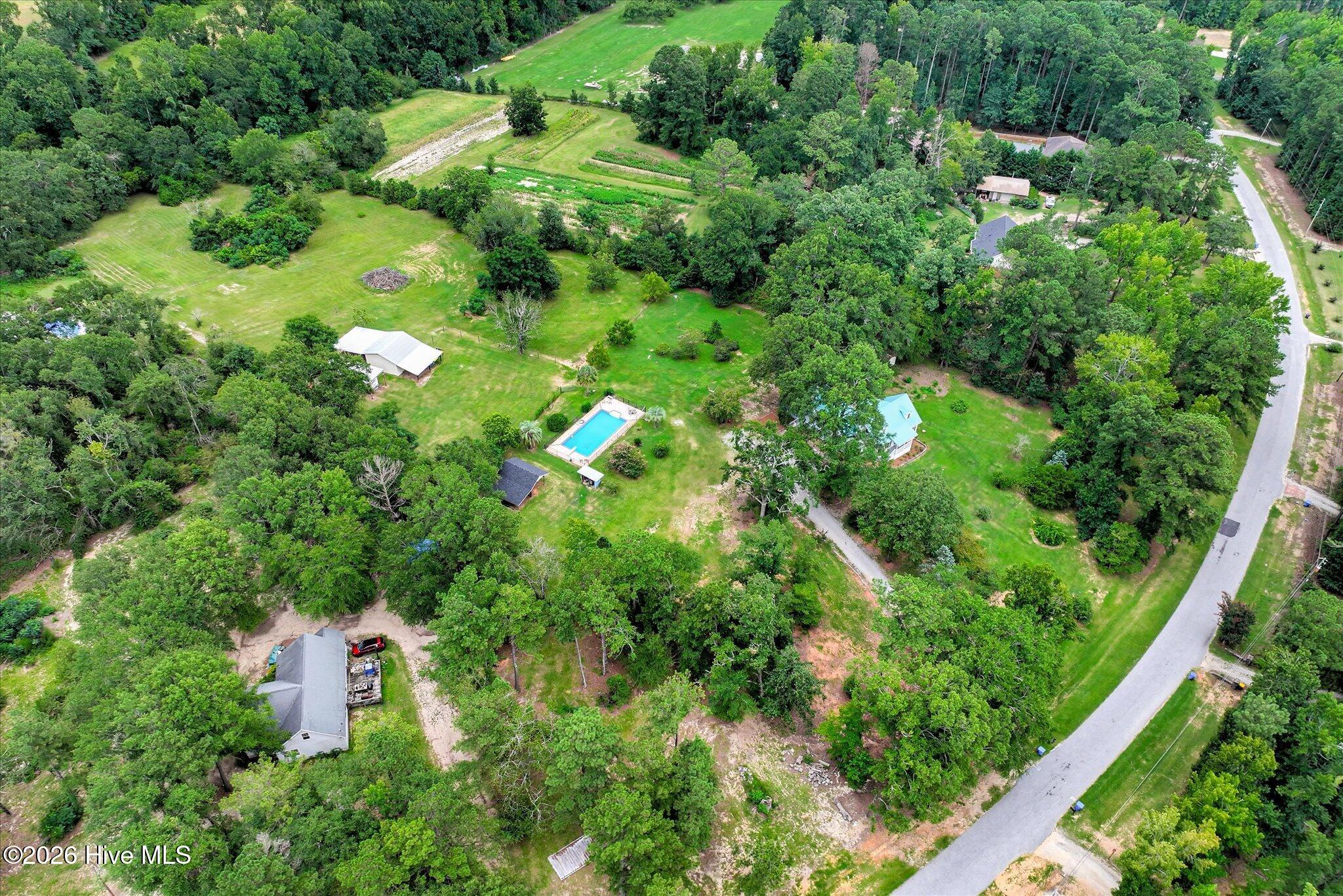 973 Forest Drive Property Photo 7