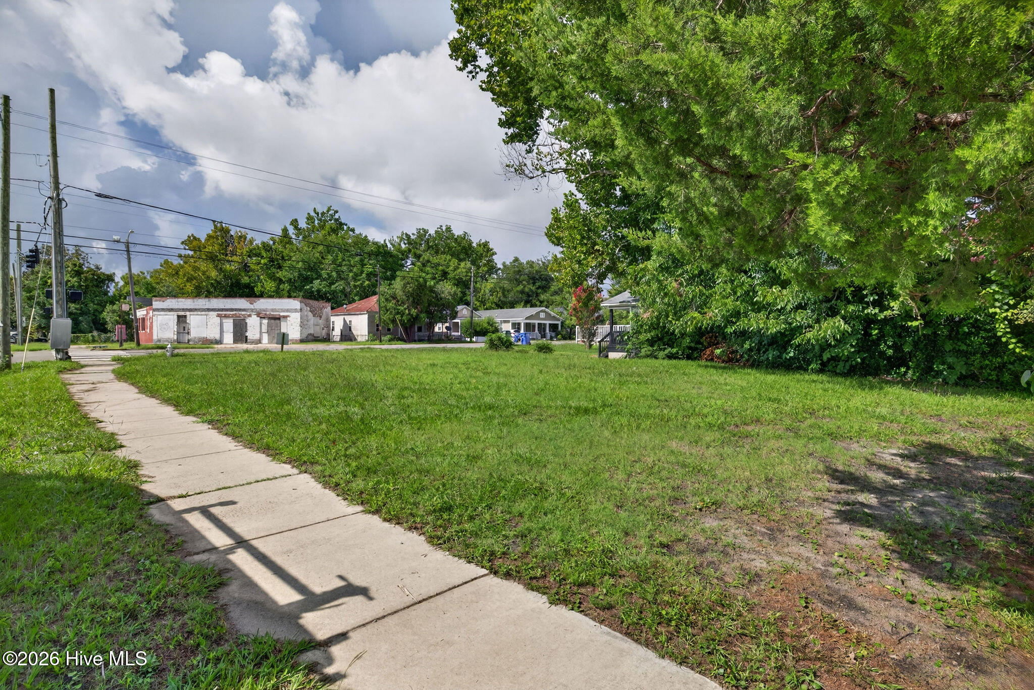 1221 Castle Street Property Photo 18