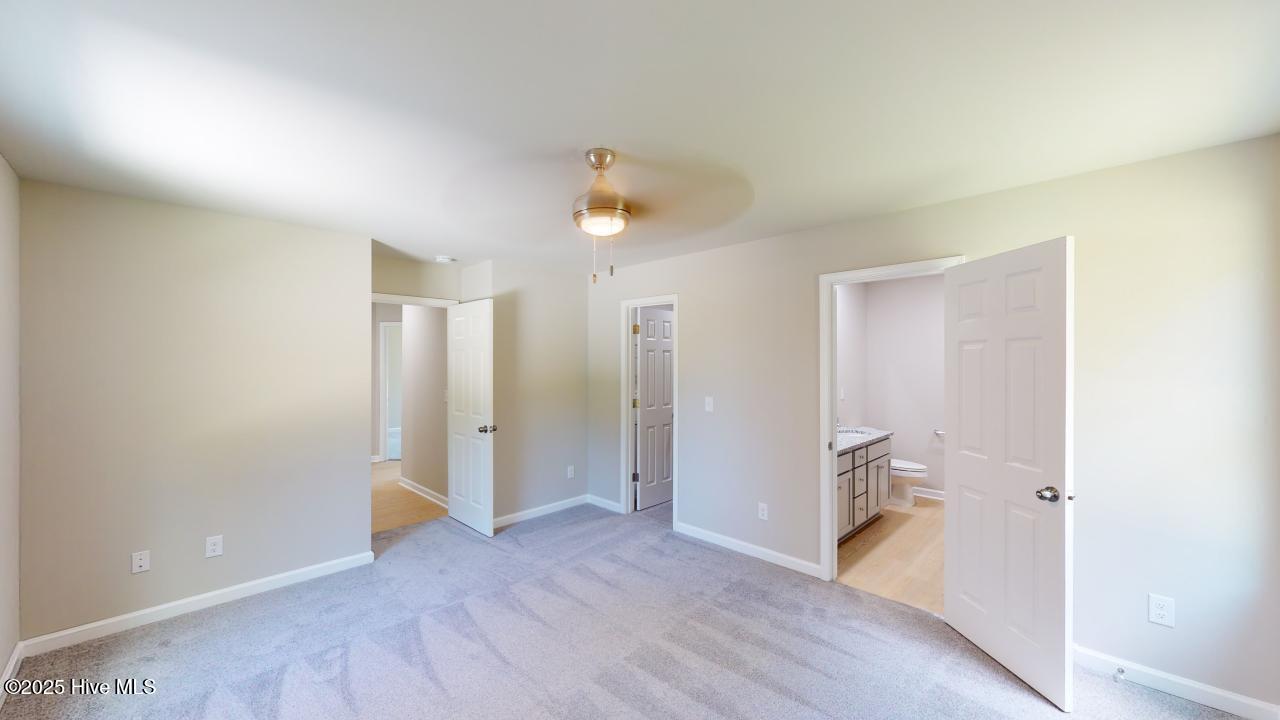 109 Red Maple Place Property Photo 8