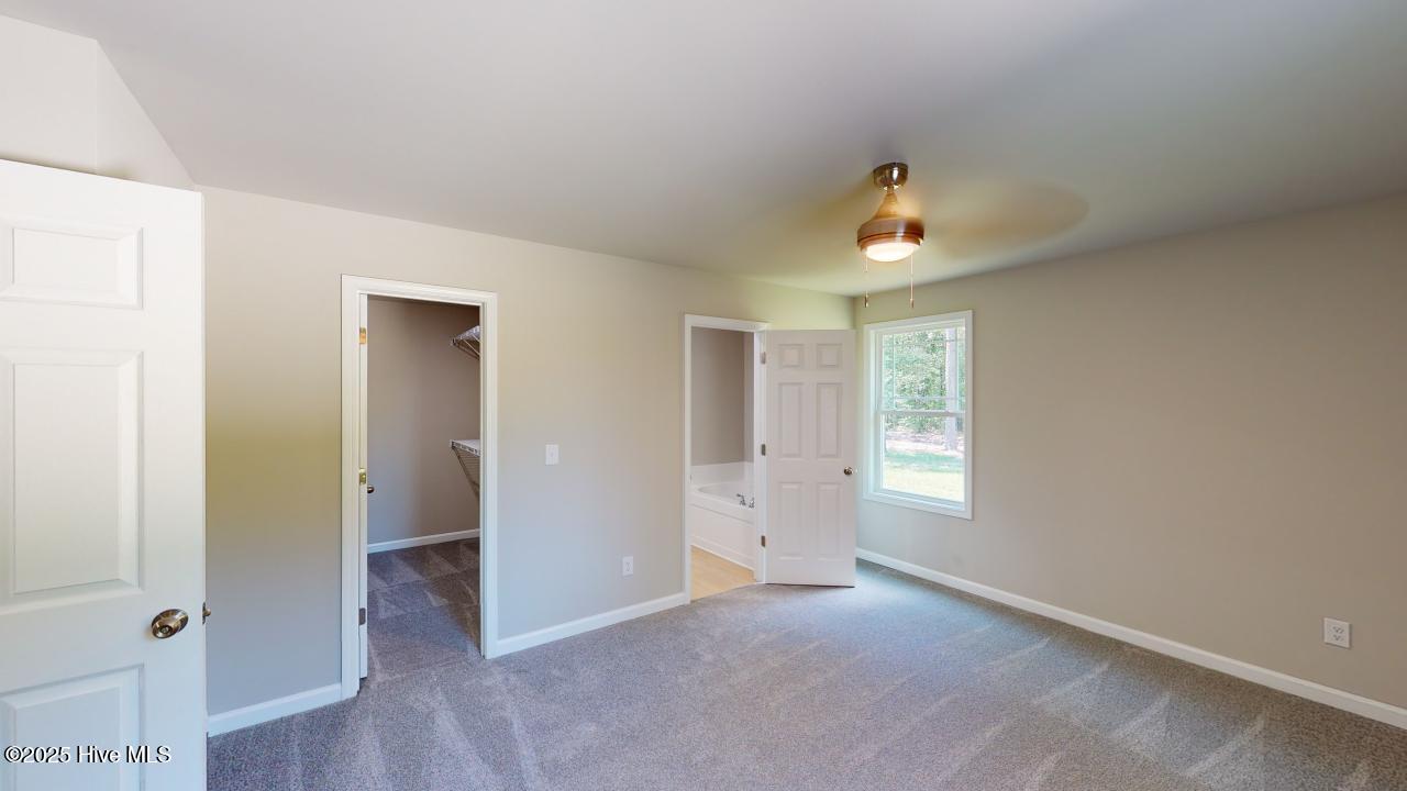 109 Red Maple Place Property Photo 9