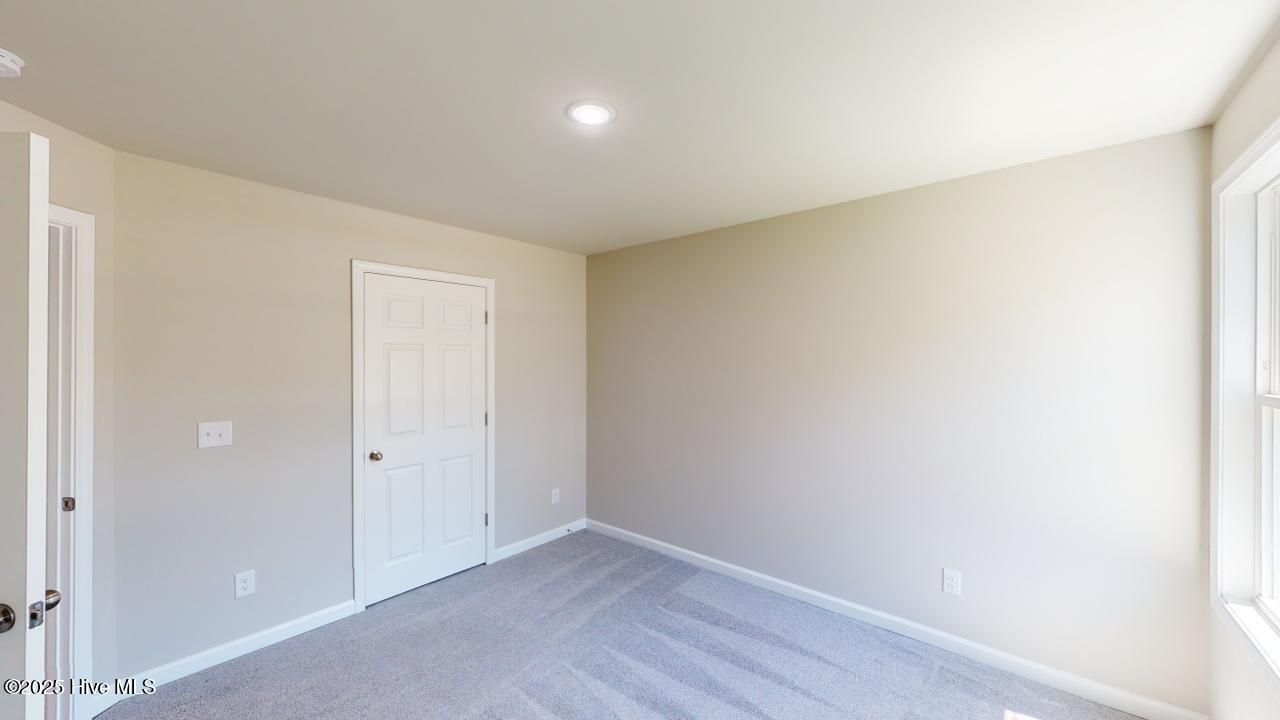 109 Red Maple Place Property Photo 13