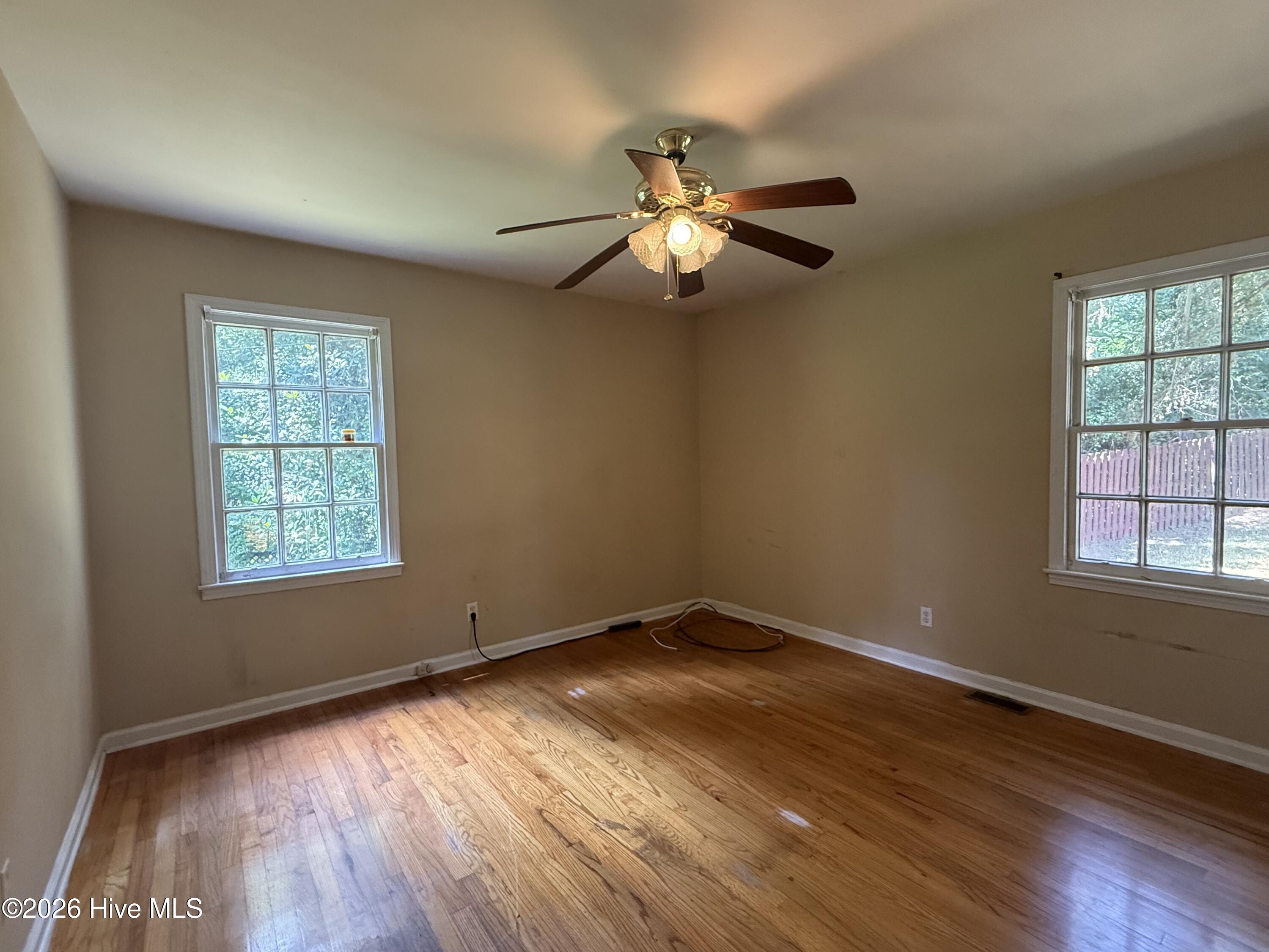 721 Central Road Property Photo 16