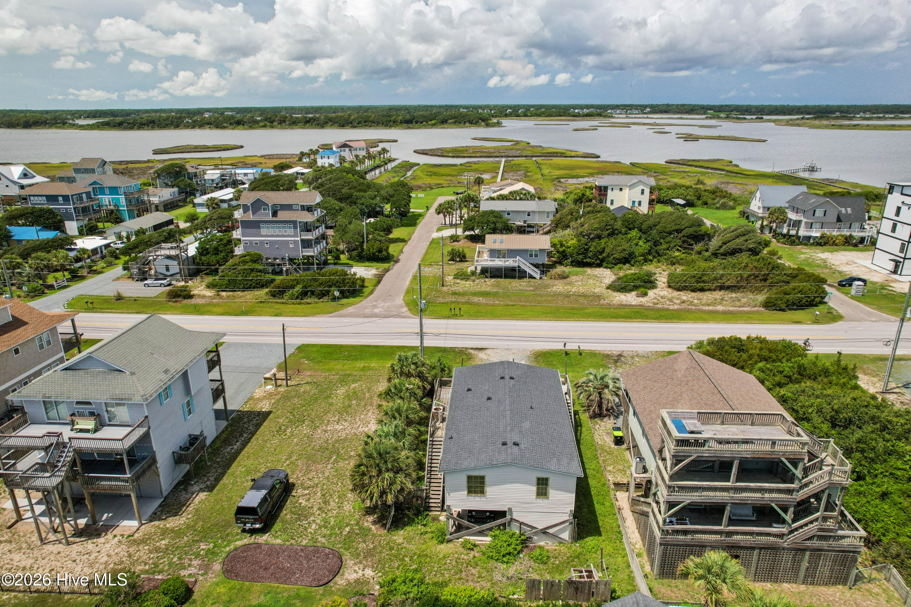 3210 Island Drive Property Photo 9