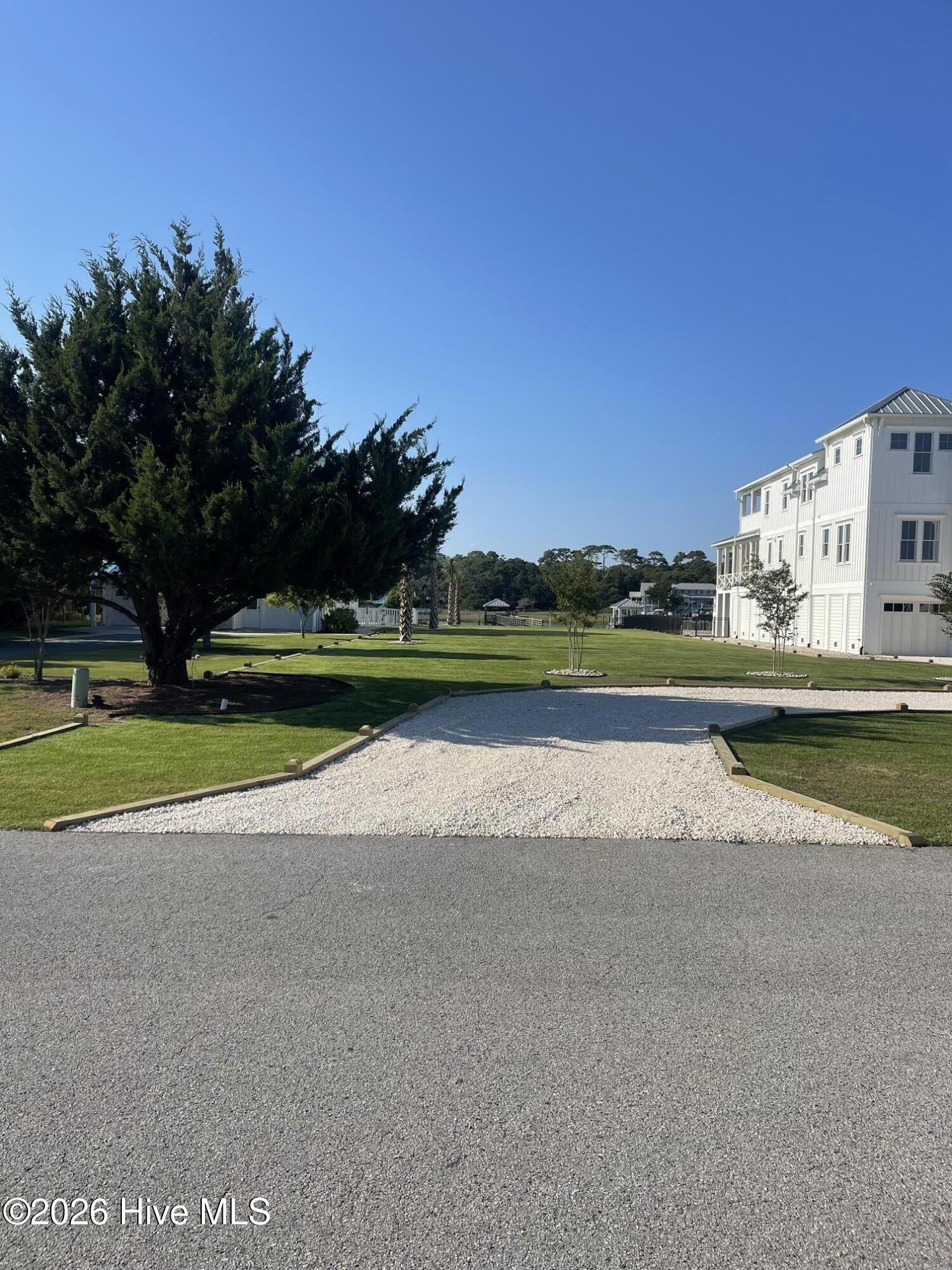 867 Heron Landing Property Photo 16