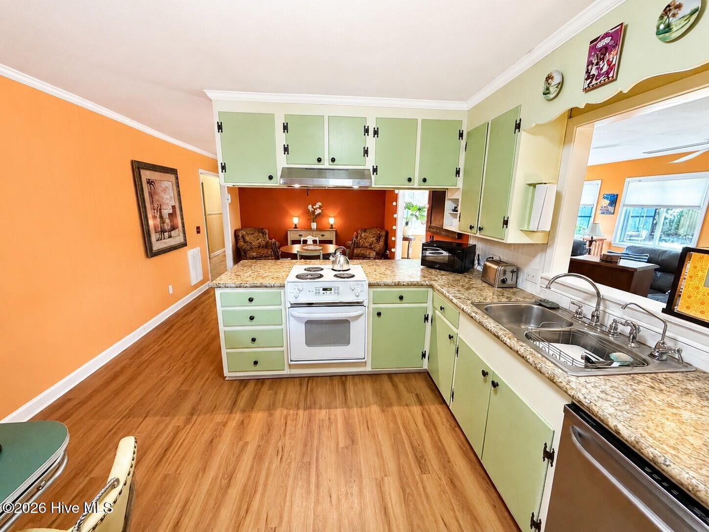 205 Monterey Drive Property Photo 11