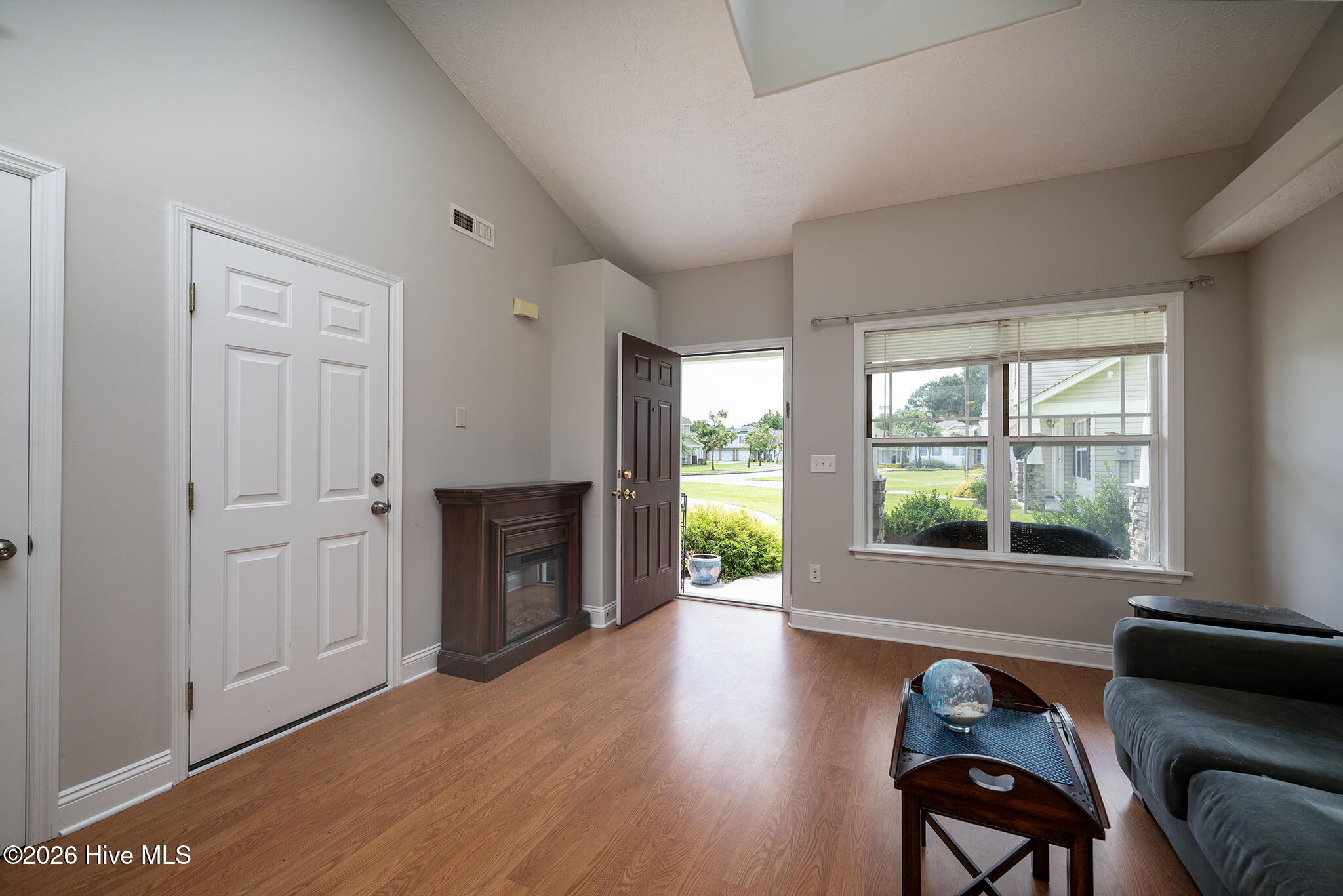 4038 Arbor Green Way Property Photo 7