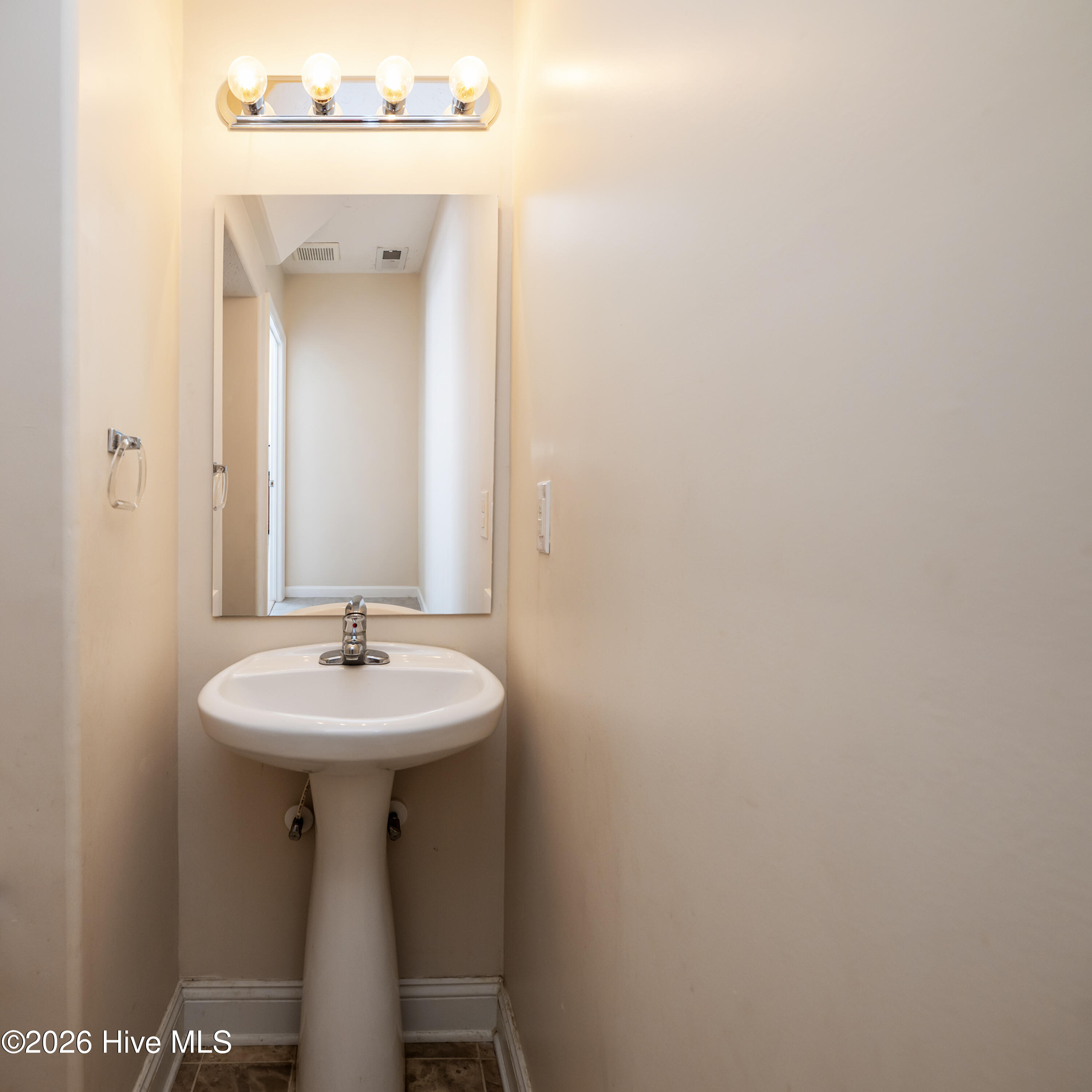 4038 Arbor Green Way Property Photo 31