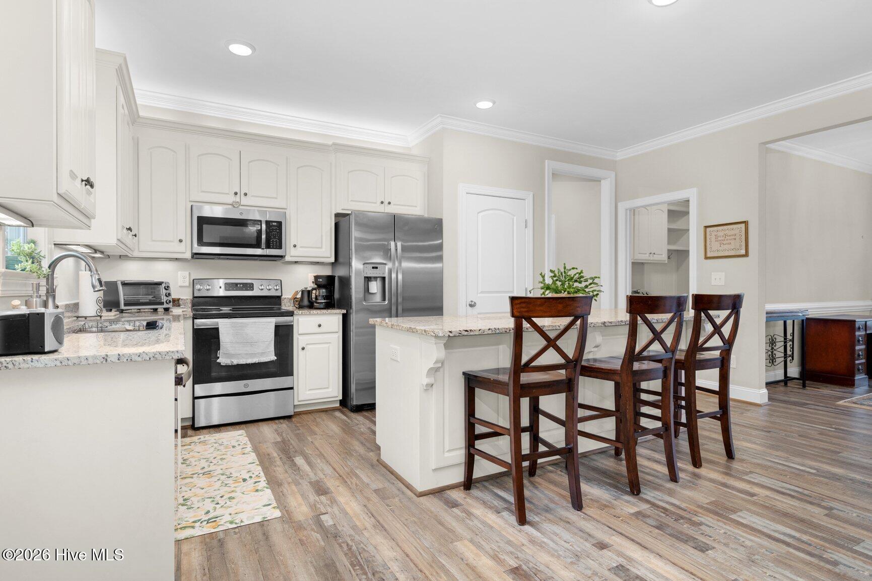 3883 Loop Road Property Photo 10