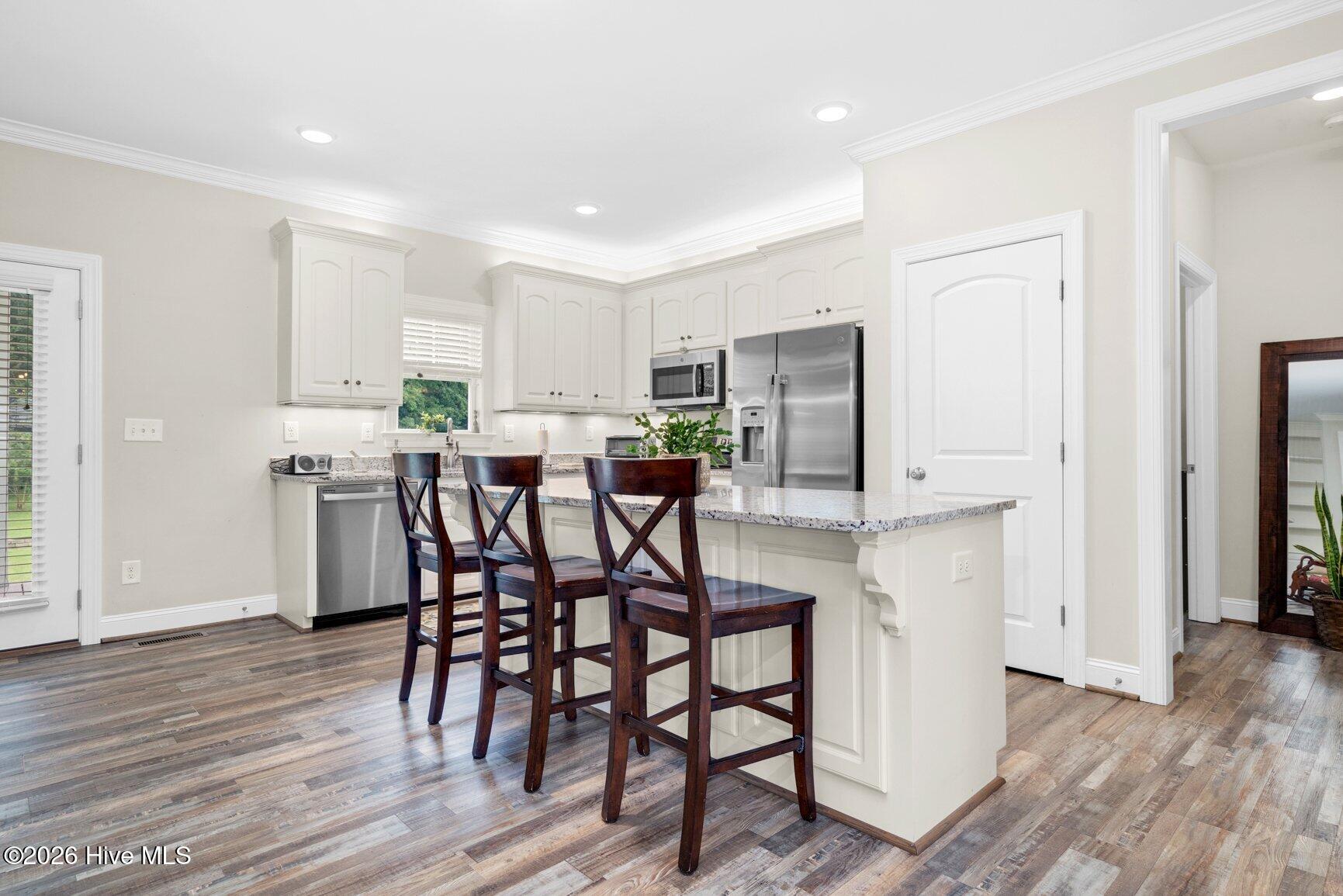 3883 Loop Road Property Photo 11