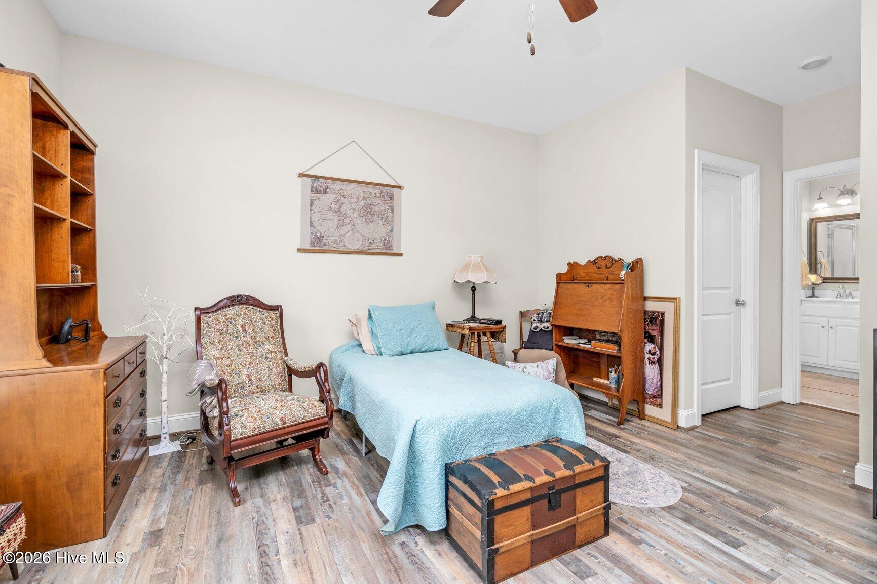 3883 Loop Road Property Photo 18