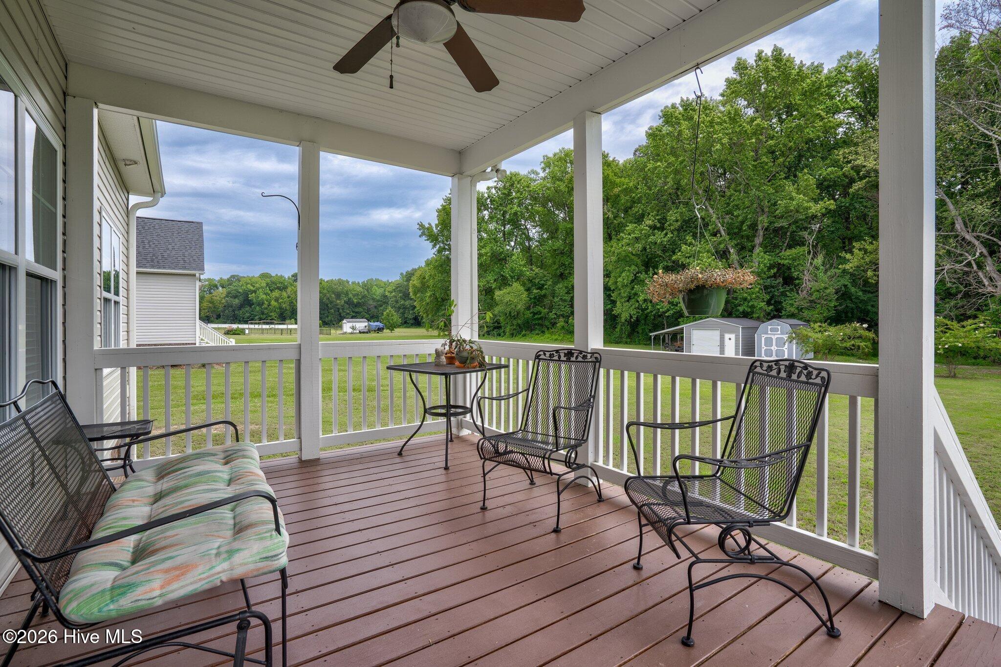 3883 Loop Road Property Photo 32