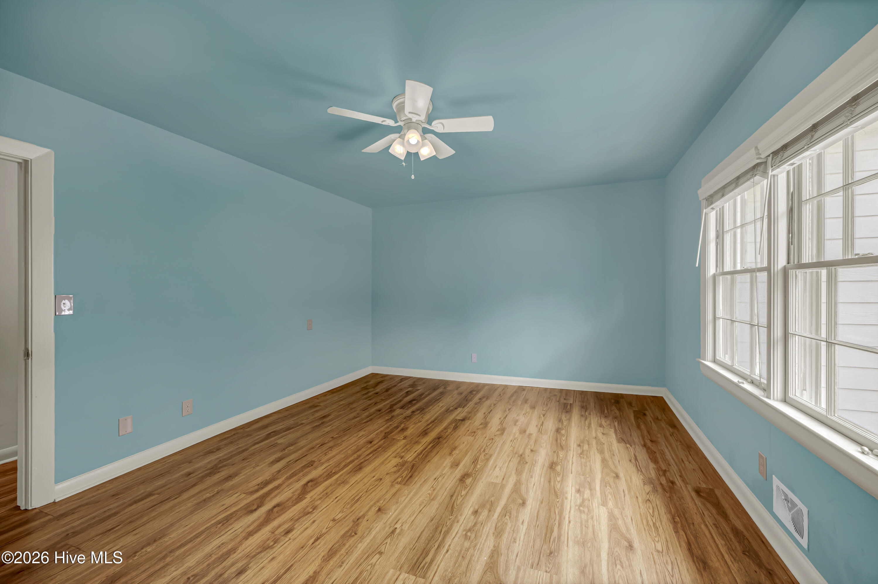 3906 Evergreen Drive Property Photo 19