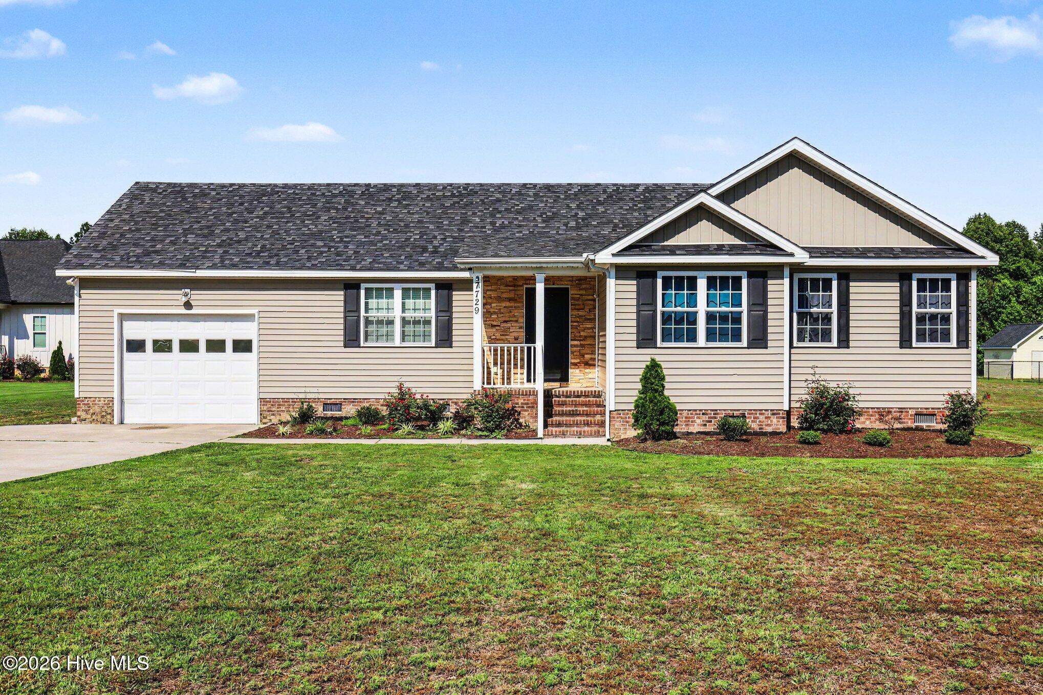 7729 Vaughan Chapel Road Property Photo 1