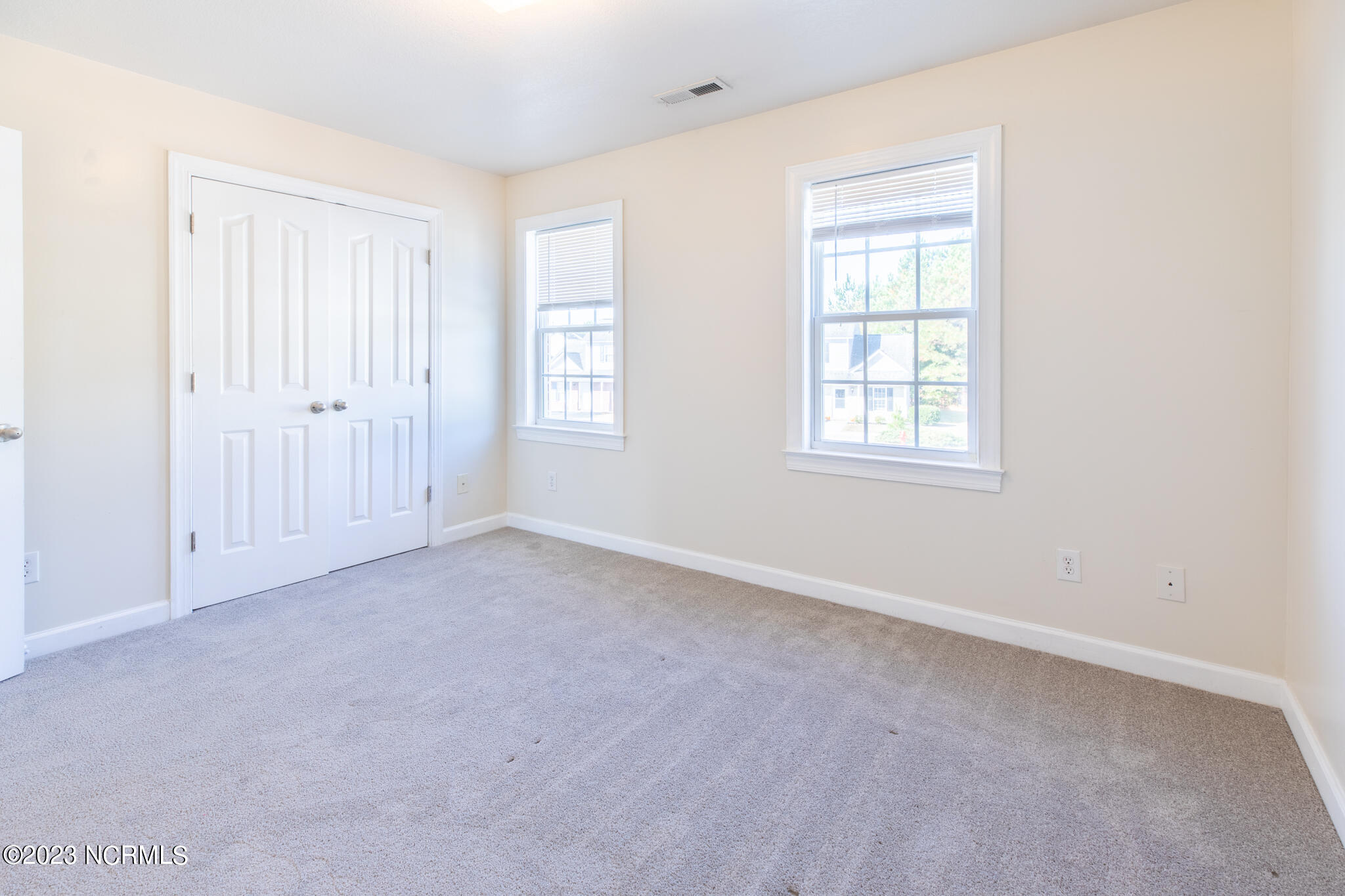 401 Springwood Drive Property Photo 12