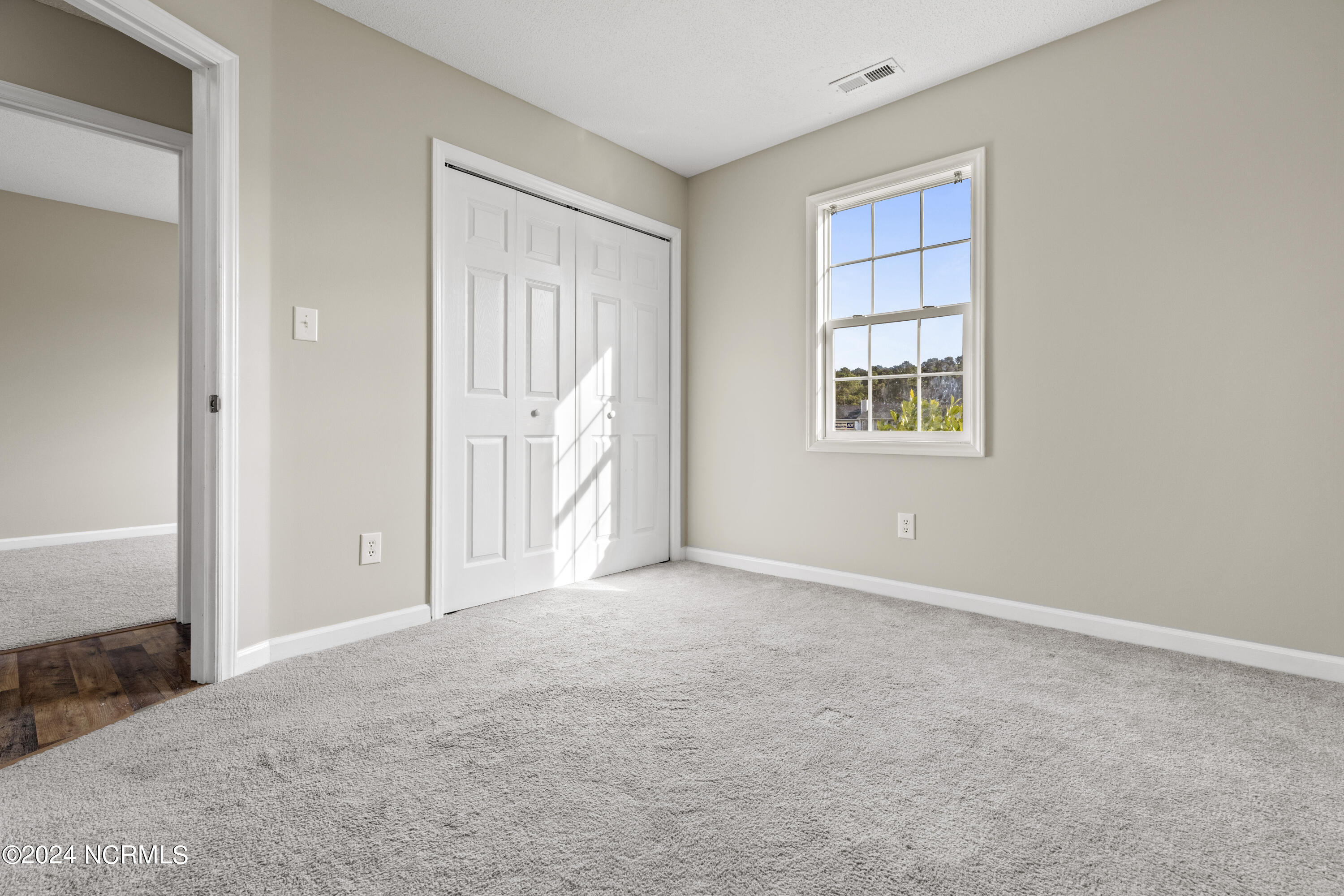 305 Foxridge Lane Property Photo 22